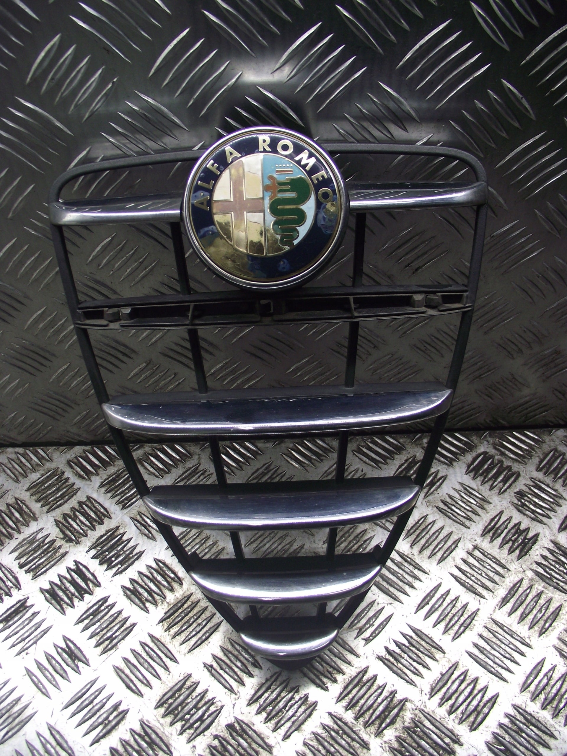 Kühlergrill Alfa Romeo MITO 156 FRONTGRILL 156078532 Kühlergitter