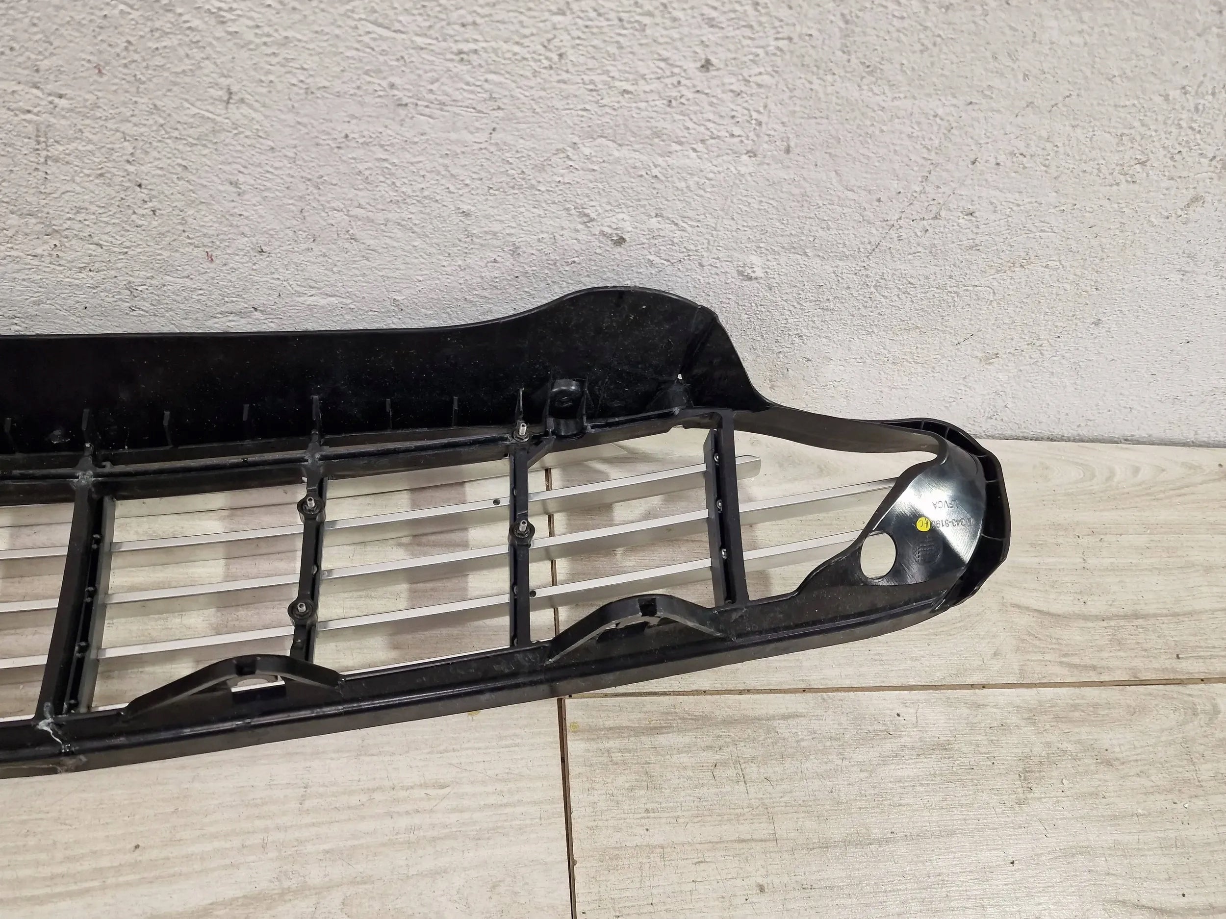 Kühlergrill Aston Martin DB9 FRONTGRILL Dg438190ag Kühlergitter