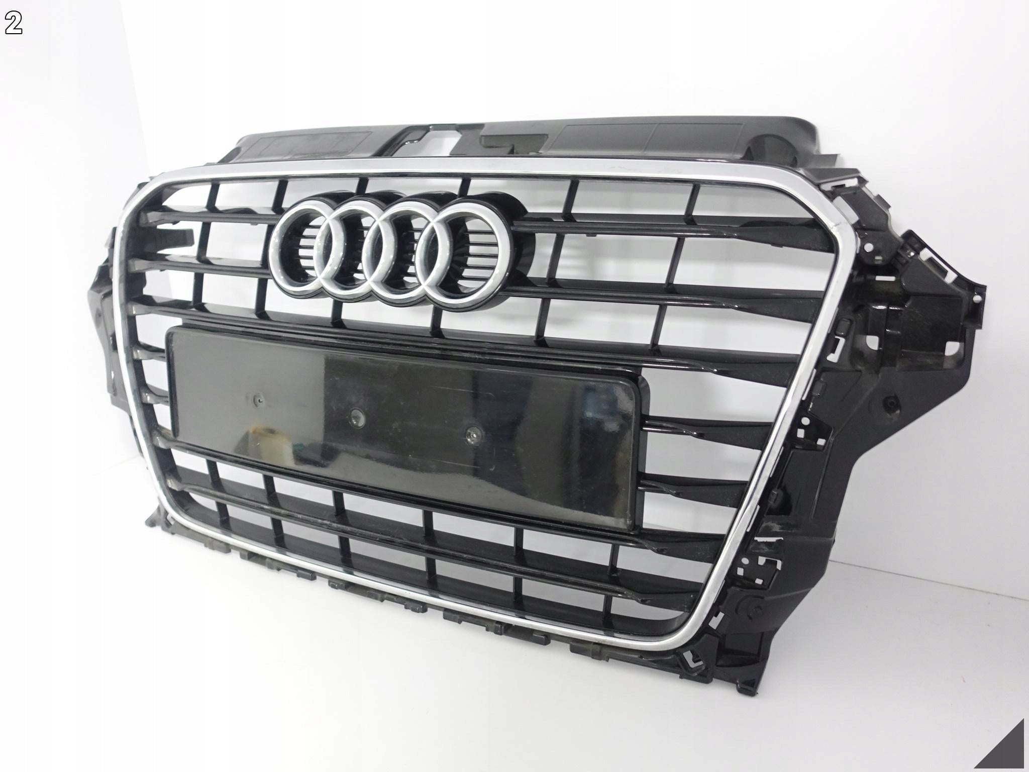 Kühlergrill Audi A3 8V FRONTGRILL 8V3853651 Kühlergitter