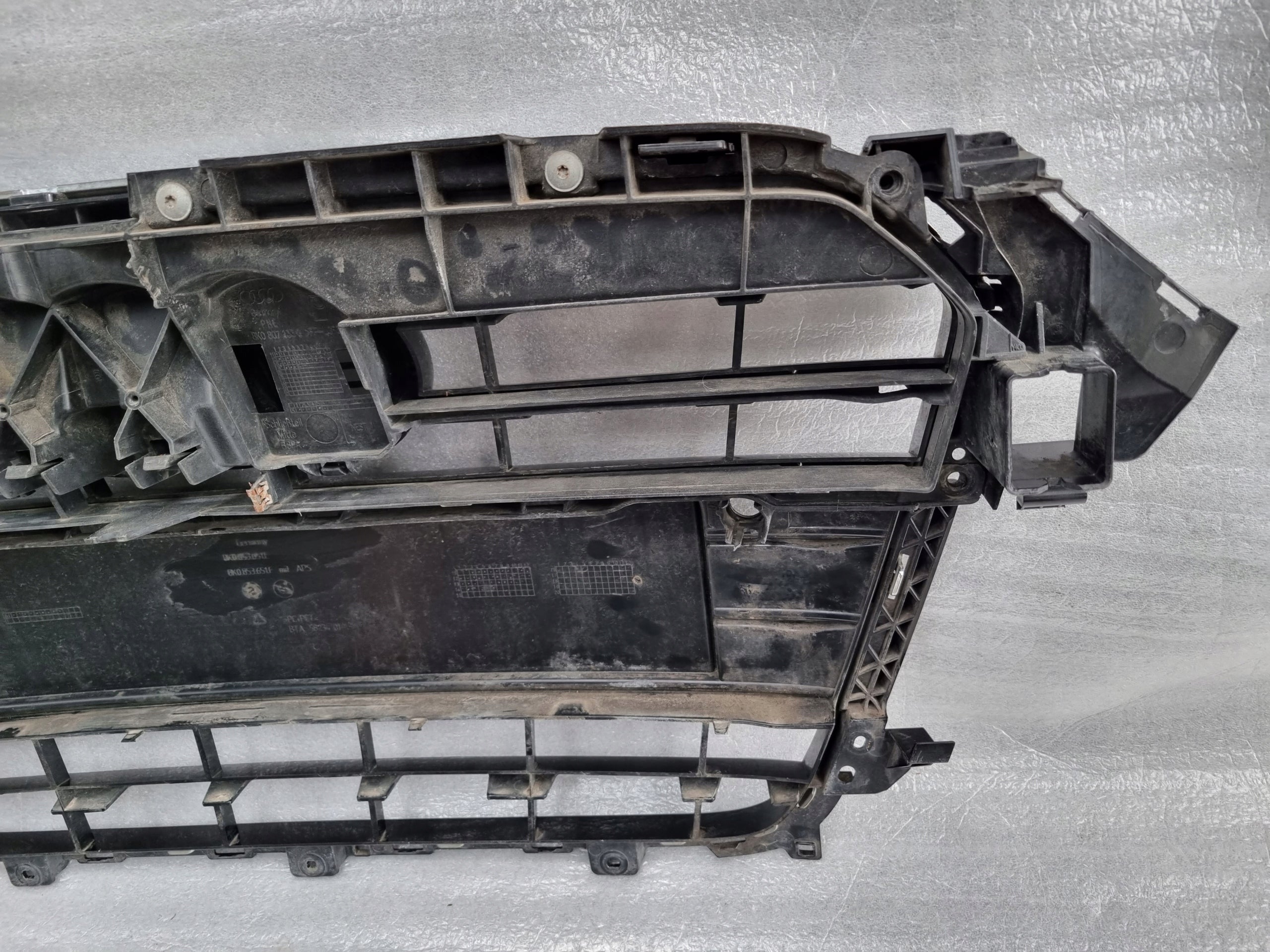 Kühlergrill Audi A4 B8 FRONTGRILL 8K0853651E8 Kühlergitter