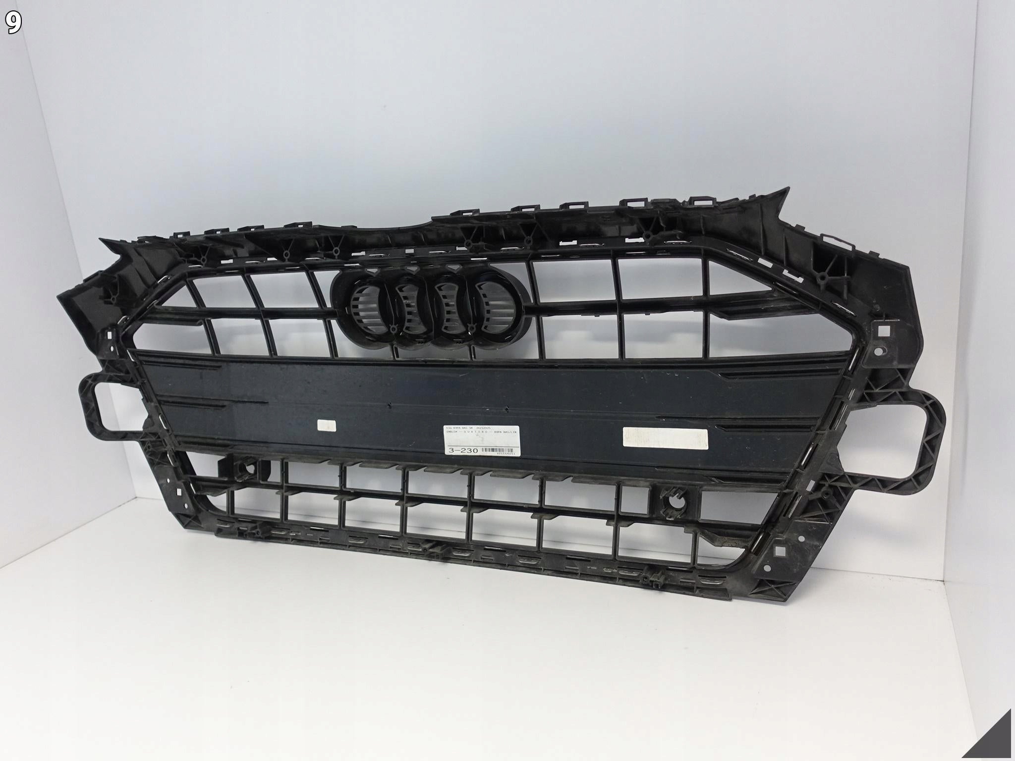 Kühlergrill Audi A4 B9 8W0 FRONTGRILL 8W0853651DB Kühlergitter