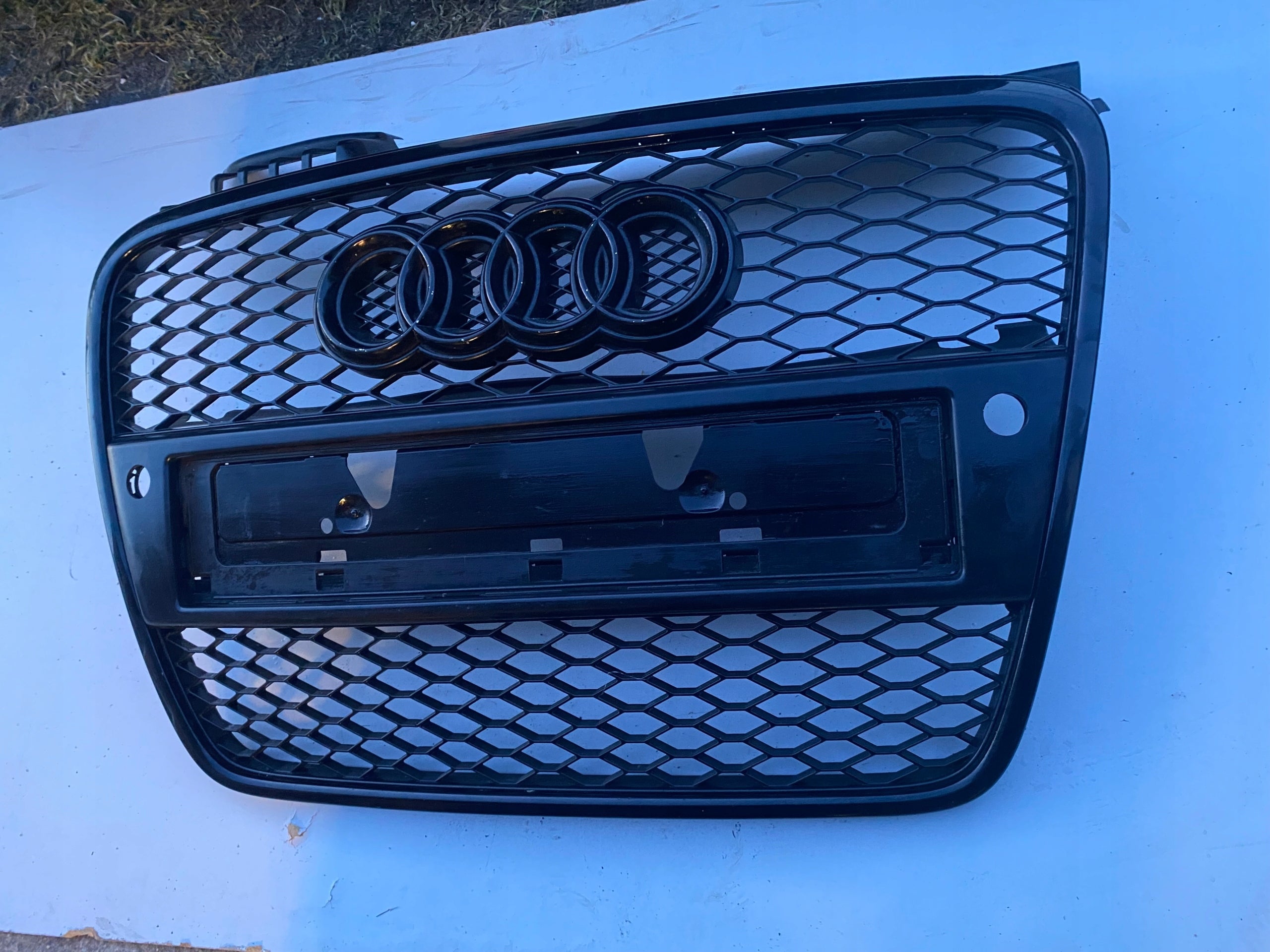 Kühlergrill Audi A4 B7 RS4 FRONTGRILL 8e0853651L Kühlergitter