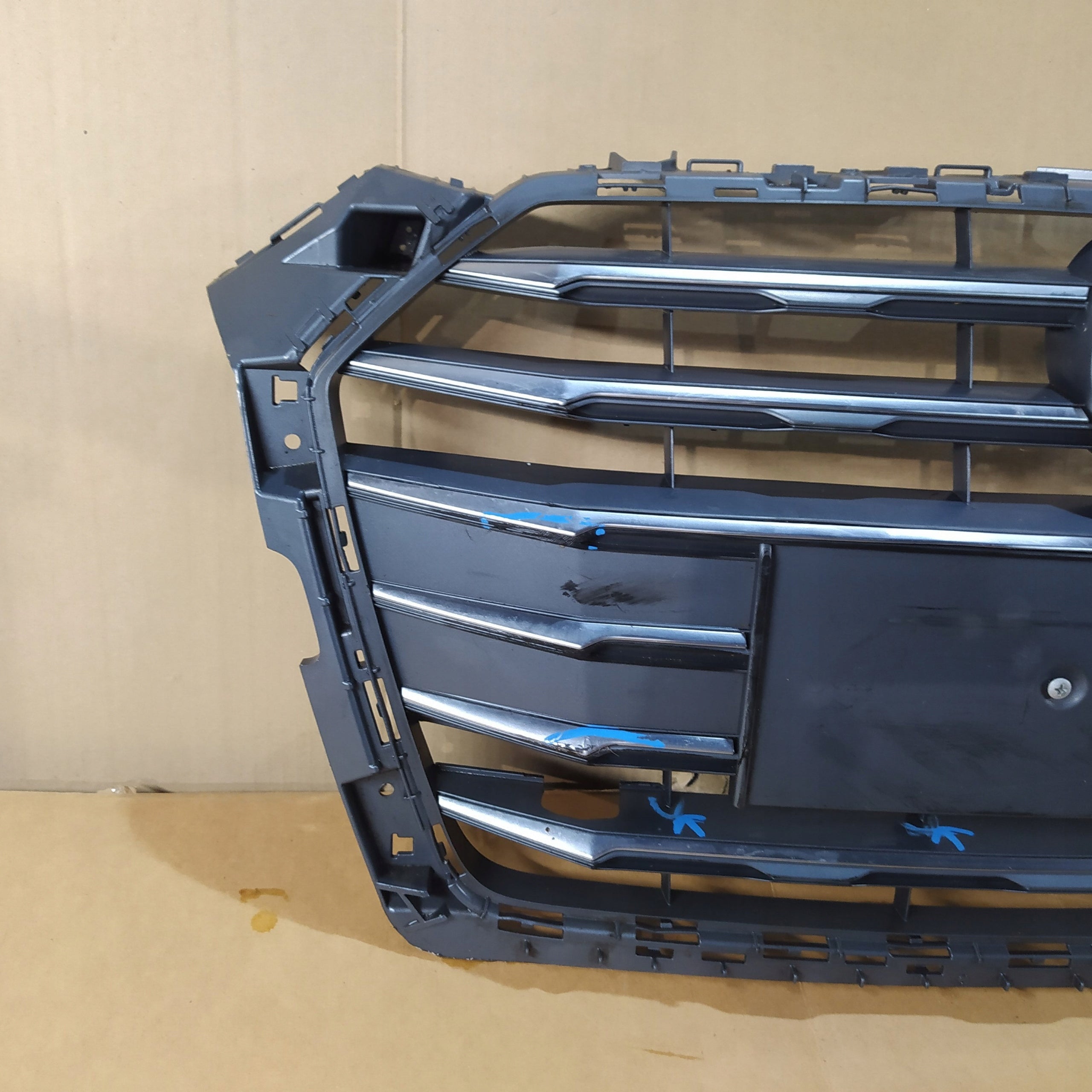 Kühlergrill Audi A5 F5 8W FRONTGRILL 8W6853651R8 Kühlergitter