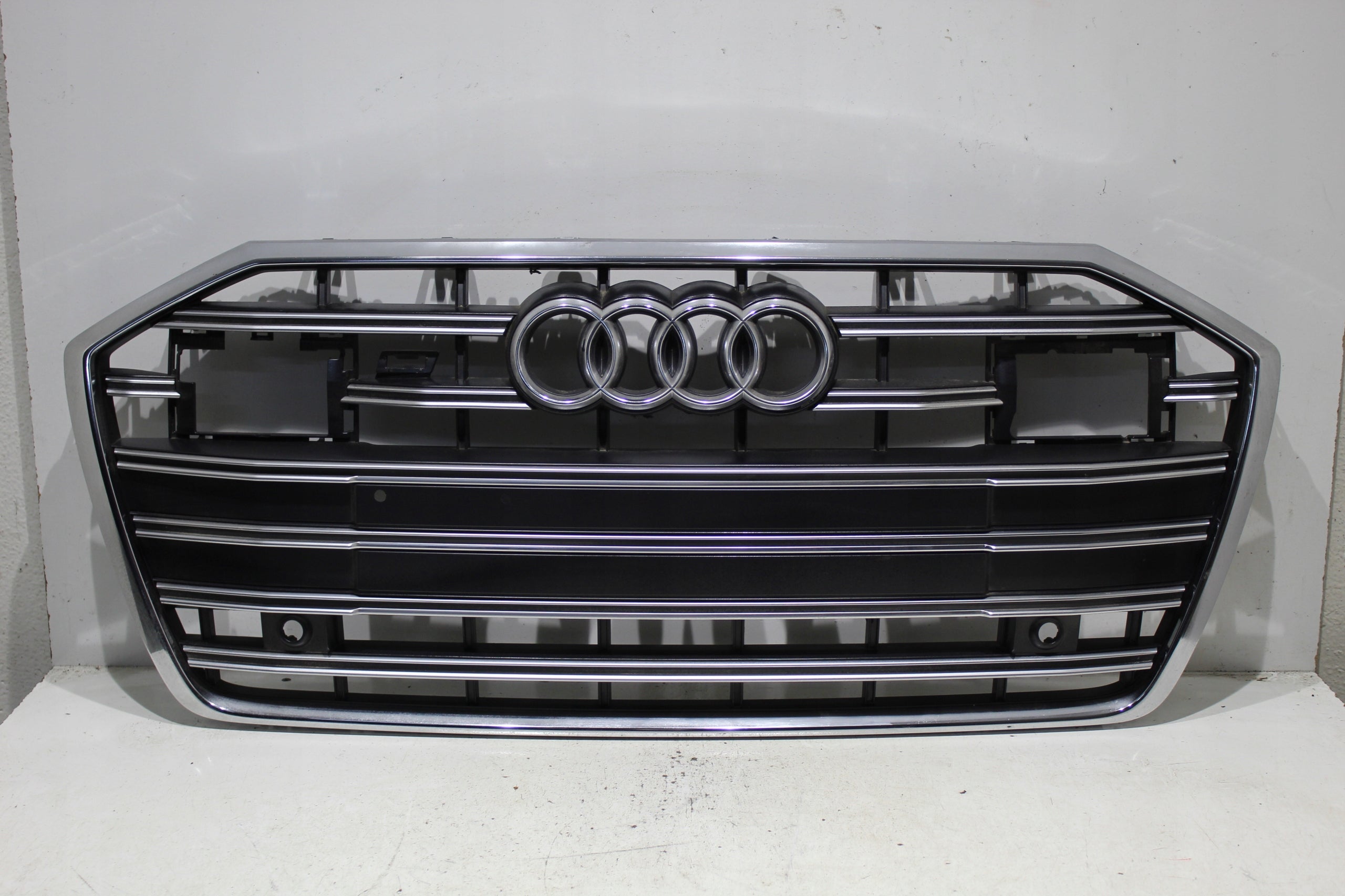 Kühlergrill Audi 4K A6 C8 FRONTGRILL Kühlergitter