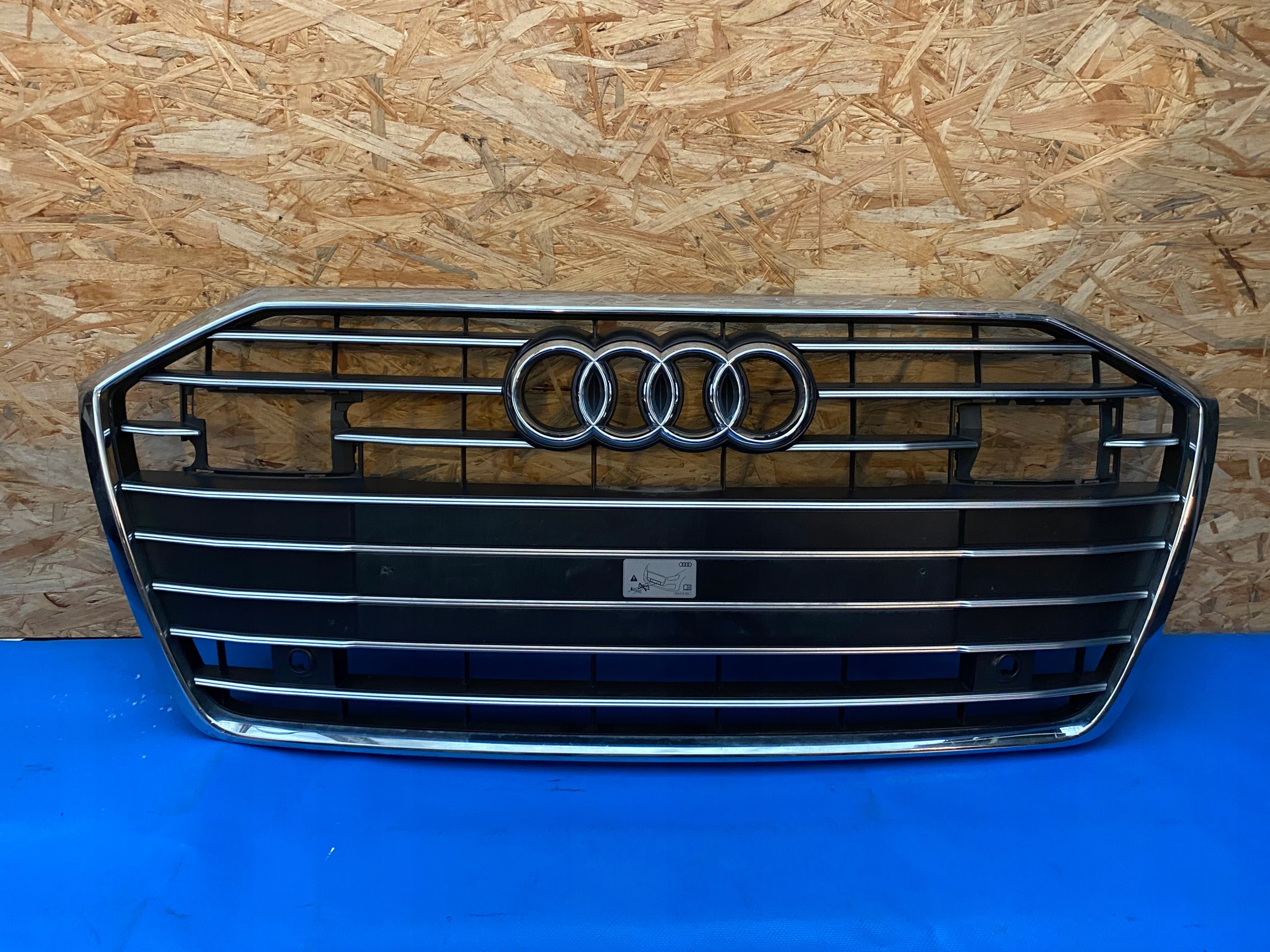 Kühlergrill Audi A6 C8 4K FRONTGRILL 4K0853651CG Kühlergitter