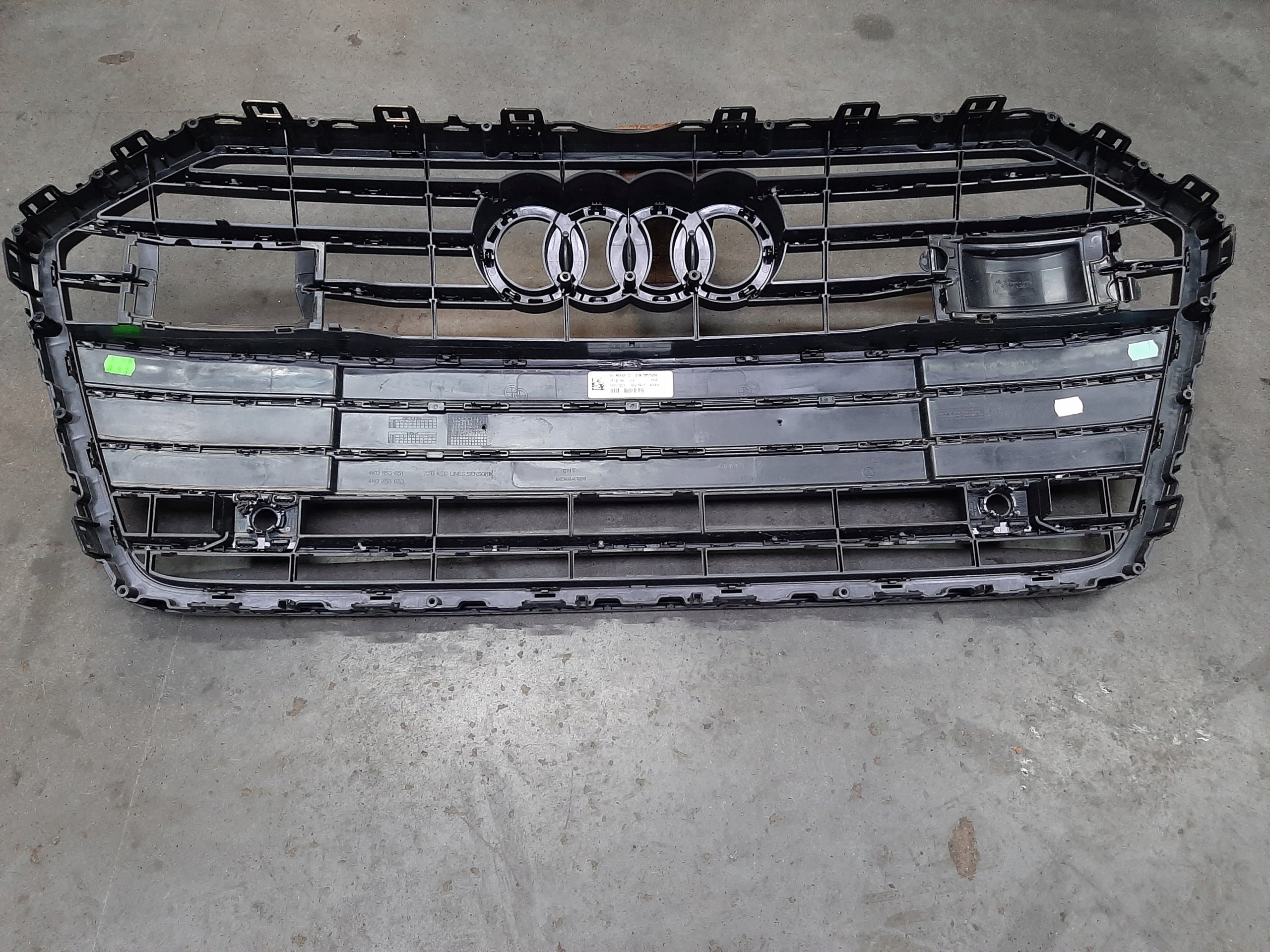 Kühlergrill Audi A6 C8 4K FRONTGRILL 4K0853651C2 Kühlergitter