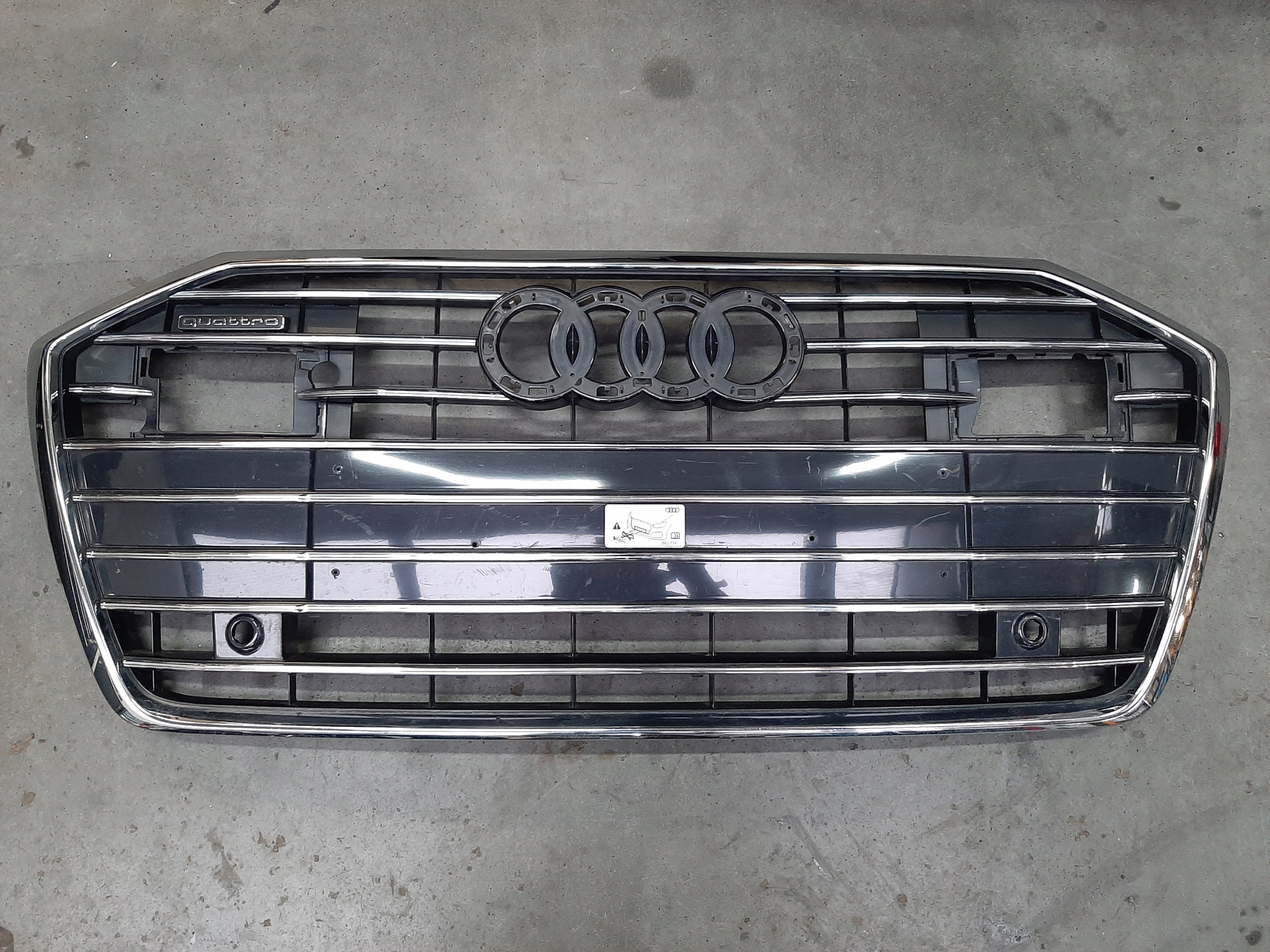  Kühlergrill Audi A6 C8 4K FRONTGRILL 4K0853651C2 Kühlergitter product image