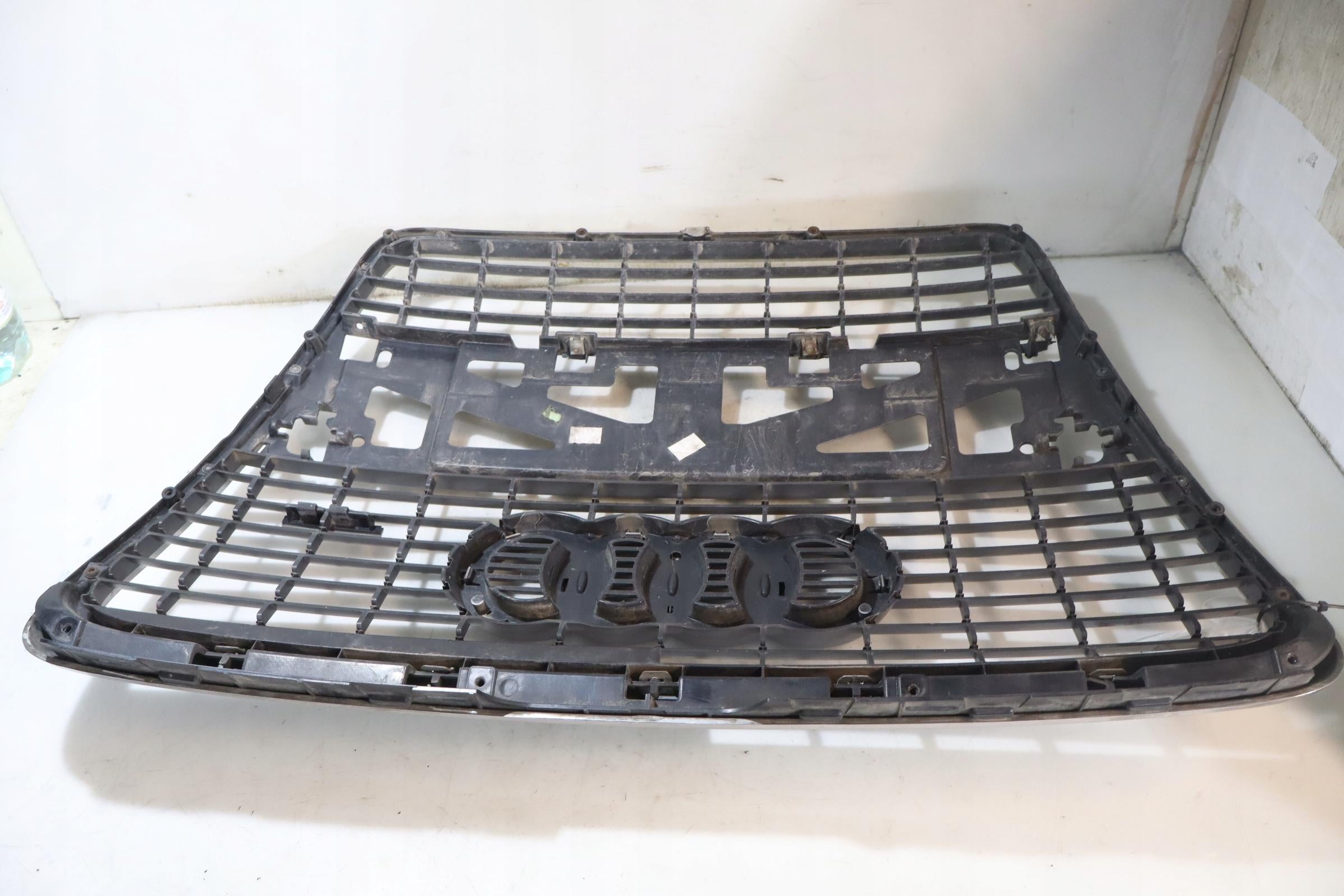 Kühlergrill Audi A6 C6 FRONTGRILL Kühlergitter