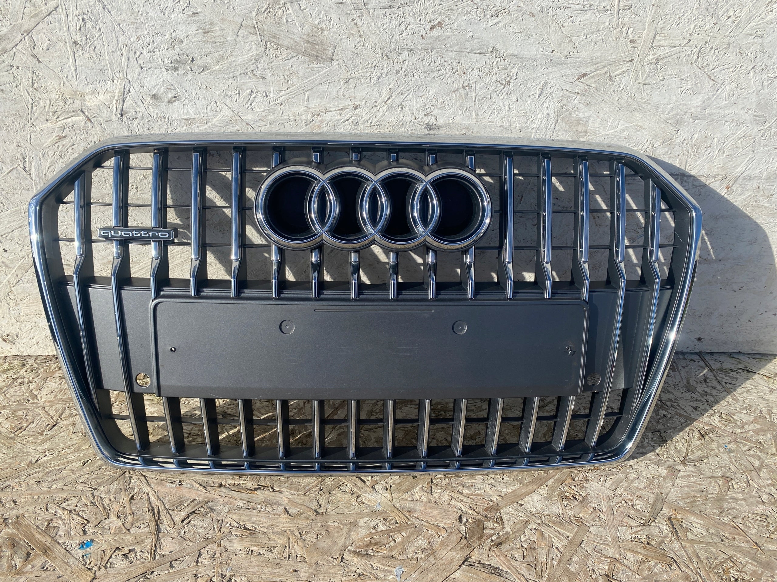 Kühlergrill Audi ALLROAD A6 C7 FRONTGRILL 4G0853651BE Kühlergitter