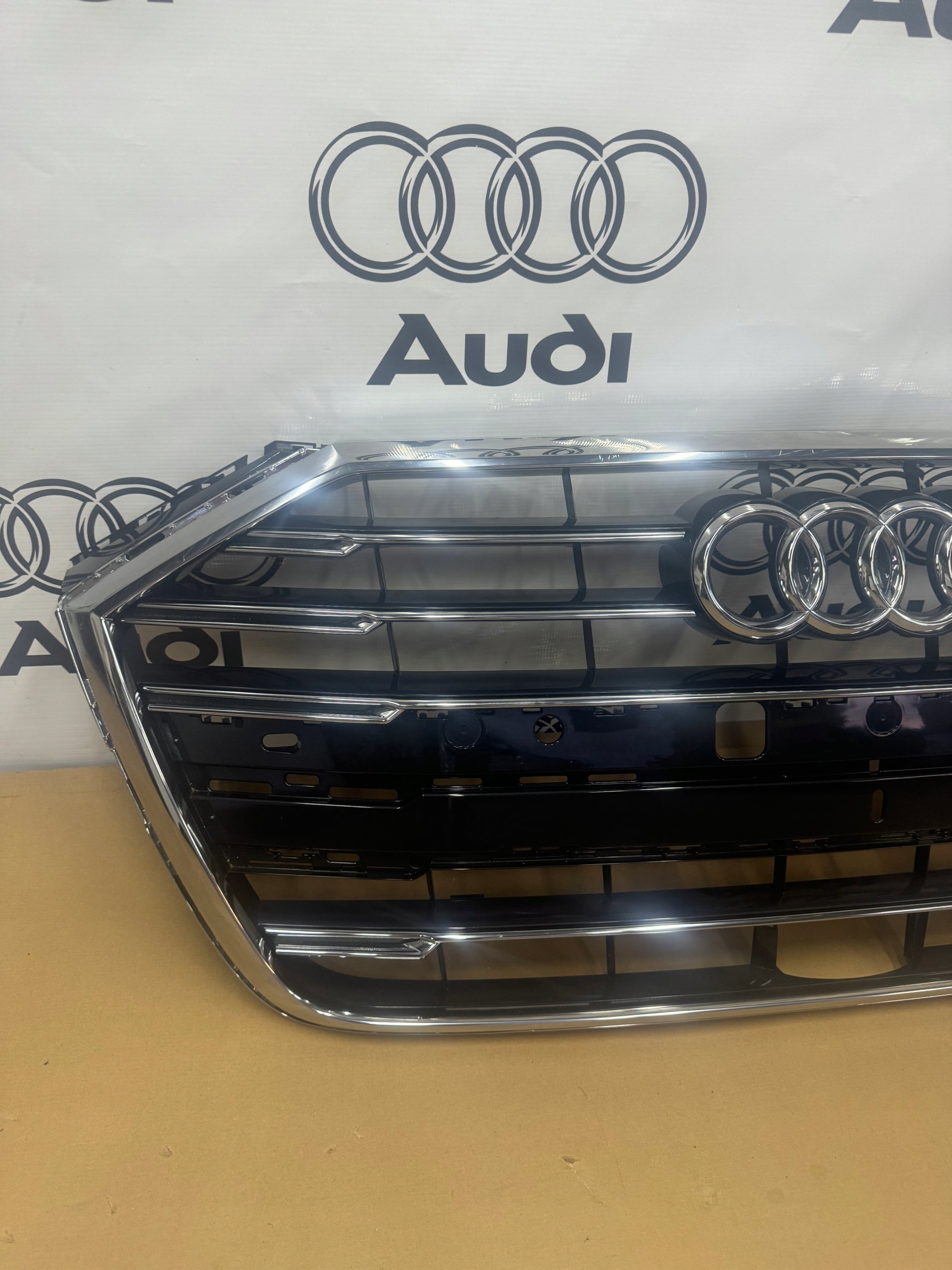 Kühlergrill Audi S8 A8 D5 4N0 FRONTGRILL 4N08536514N Kühlergitter