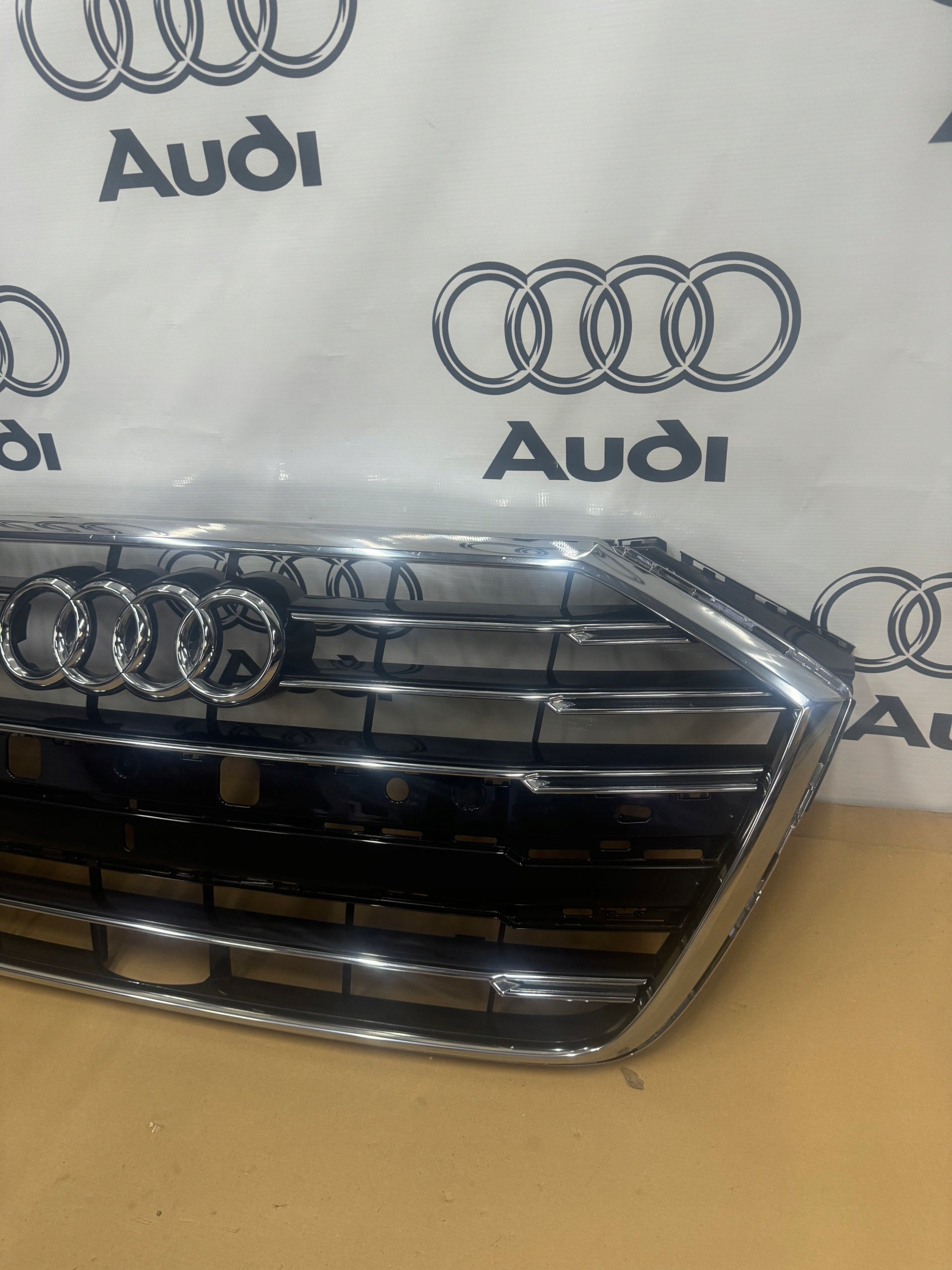 Kühlergrill Audi S8 A8 D5 4N0 FRONTGRILL 4N08536514N Kühlergitter