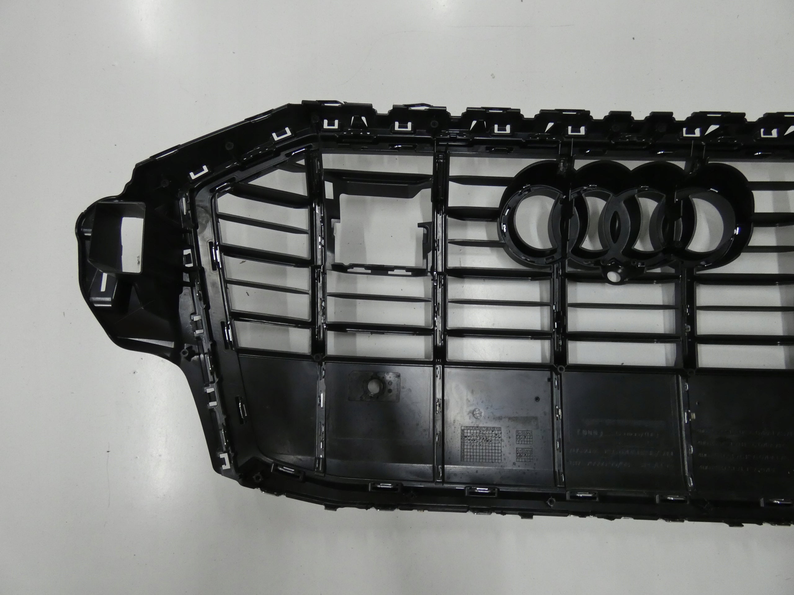 Kühlergrill Audi Q7 4M FRONTGRILL 4M0853651 Kühlergitter