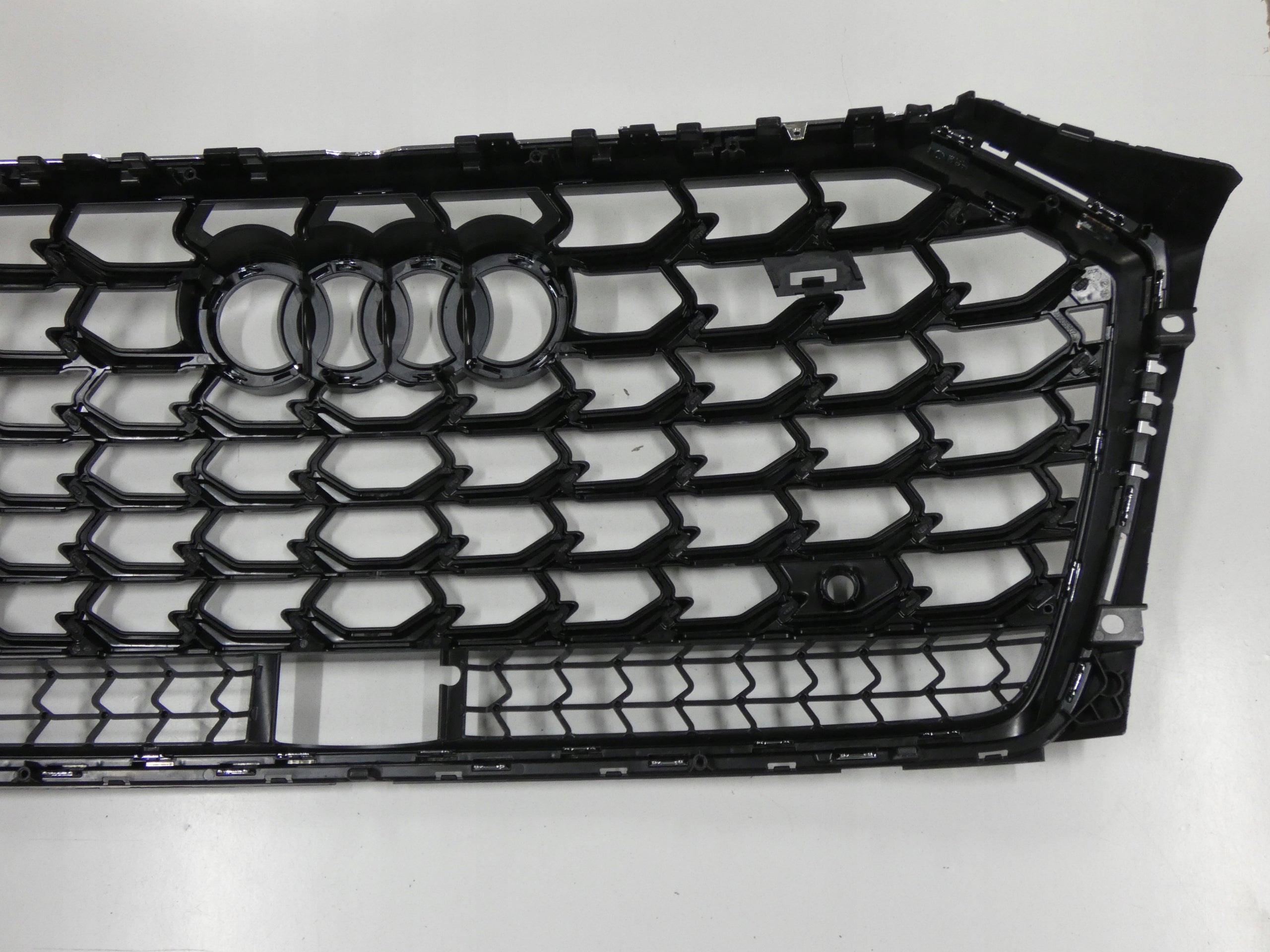 Kühlergrill Audi A8 D5 FRONTGRILL 4N0853651AC Kühlergitter