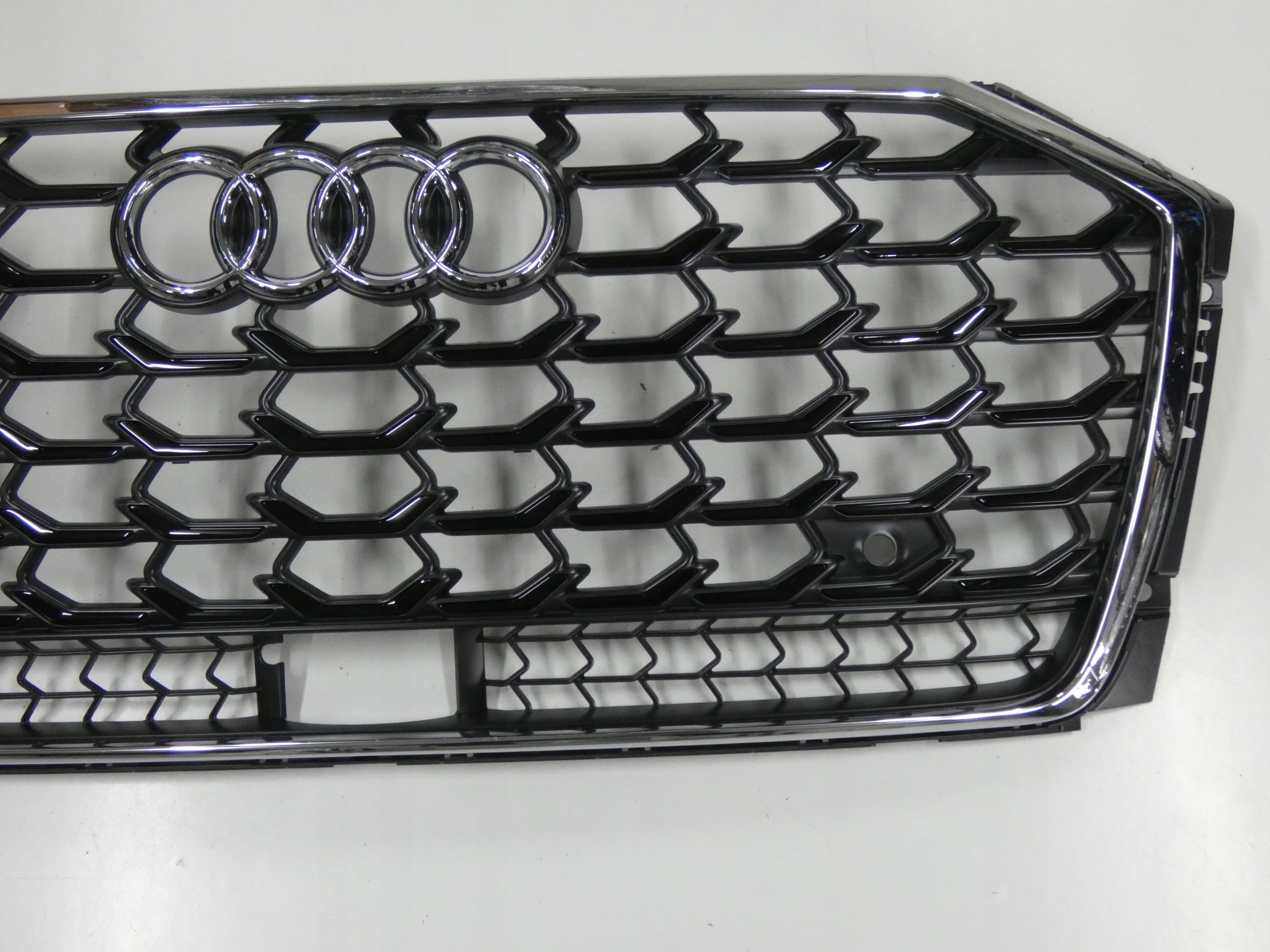 Kühlergrill Audi A8 D5 FRONTGRILL 4N0853651AC Kühlergitter