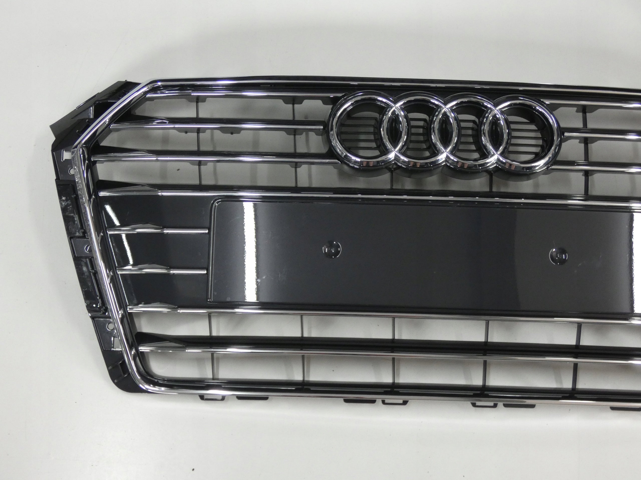 Kühlergrill Audi A4 FRONTGRILL 8W0853651AB Kühlergitter