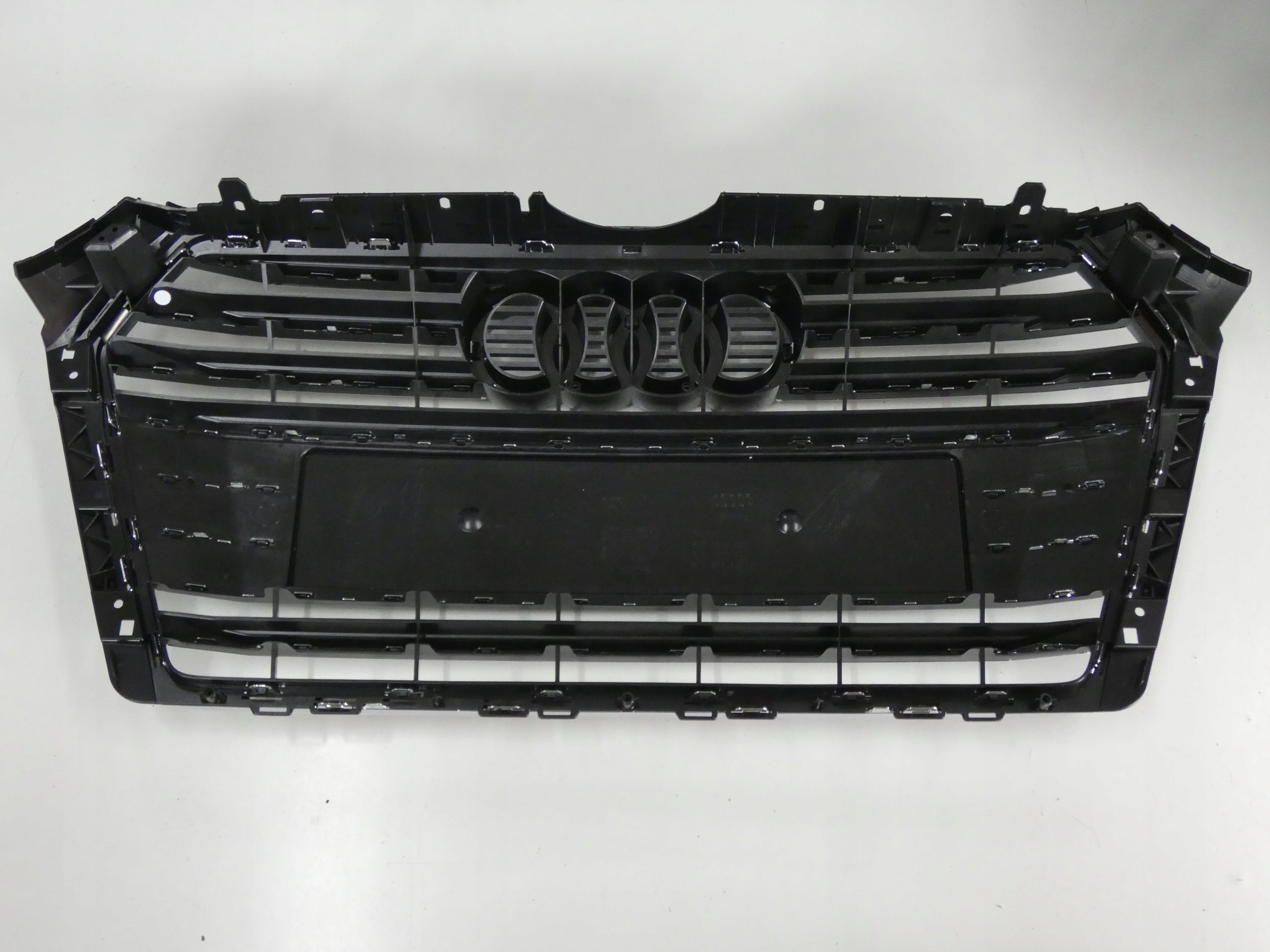 Kühlergrill Audi A4 FRONTGRILL 8W0853651AB Kühlergitter