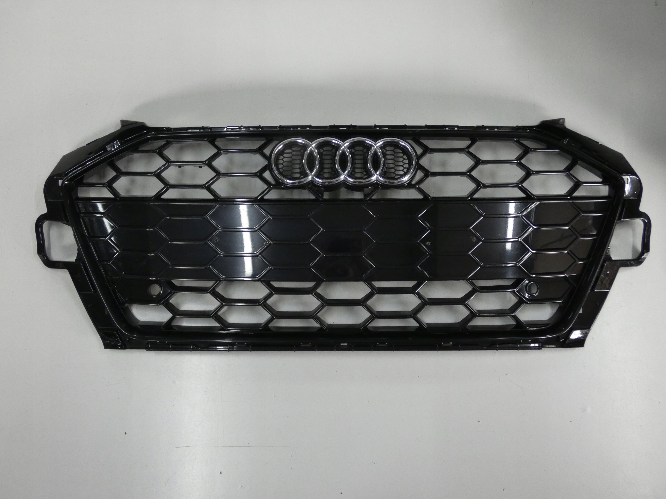  Kühlergrill Audi A4 FRONTGRILL 8W0853651DT Kühlergitter product image