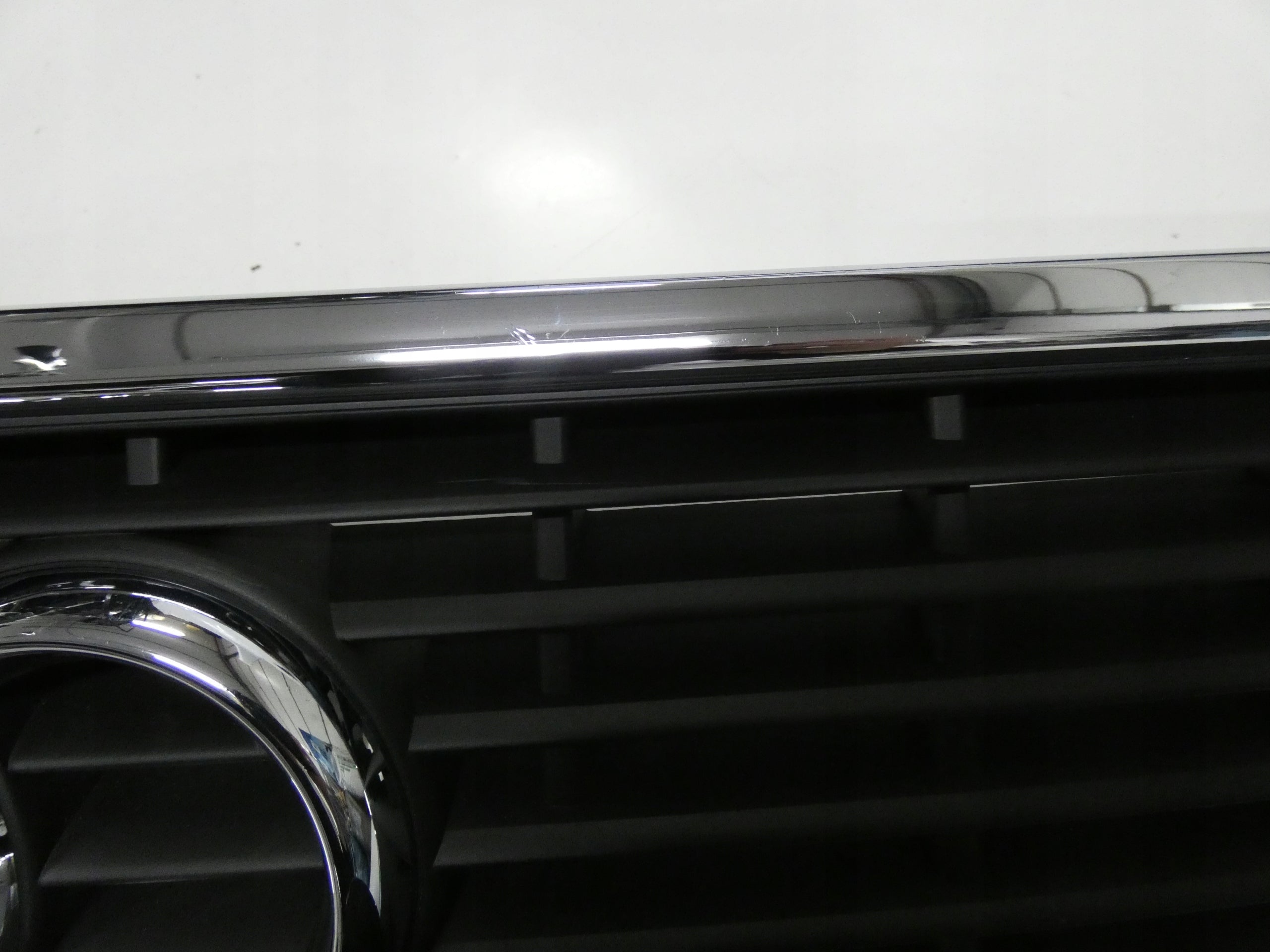 Kühlergrill Audi A8 D2 FRONTGRILL 4D0853651Ba Kühlergitter