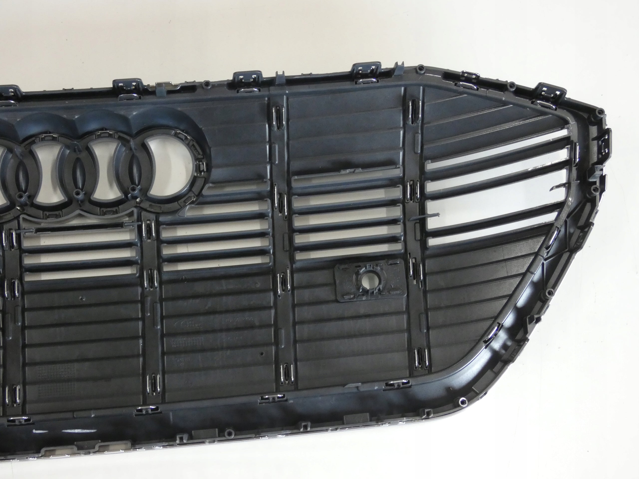 Kühlergrill Audi 4K E TRON FRONTGRILL 4KE8536514K Kühlergitter