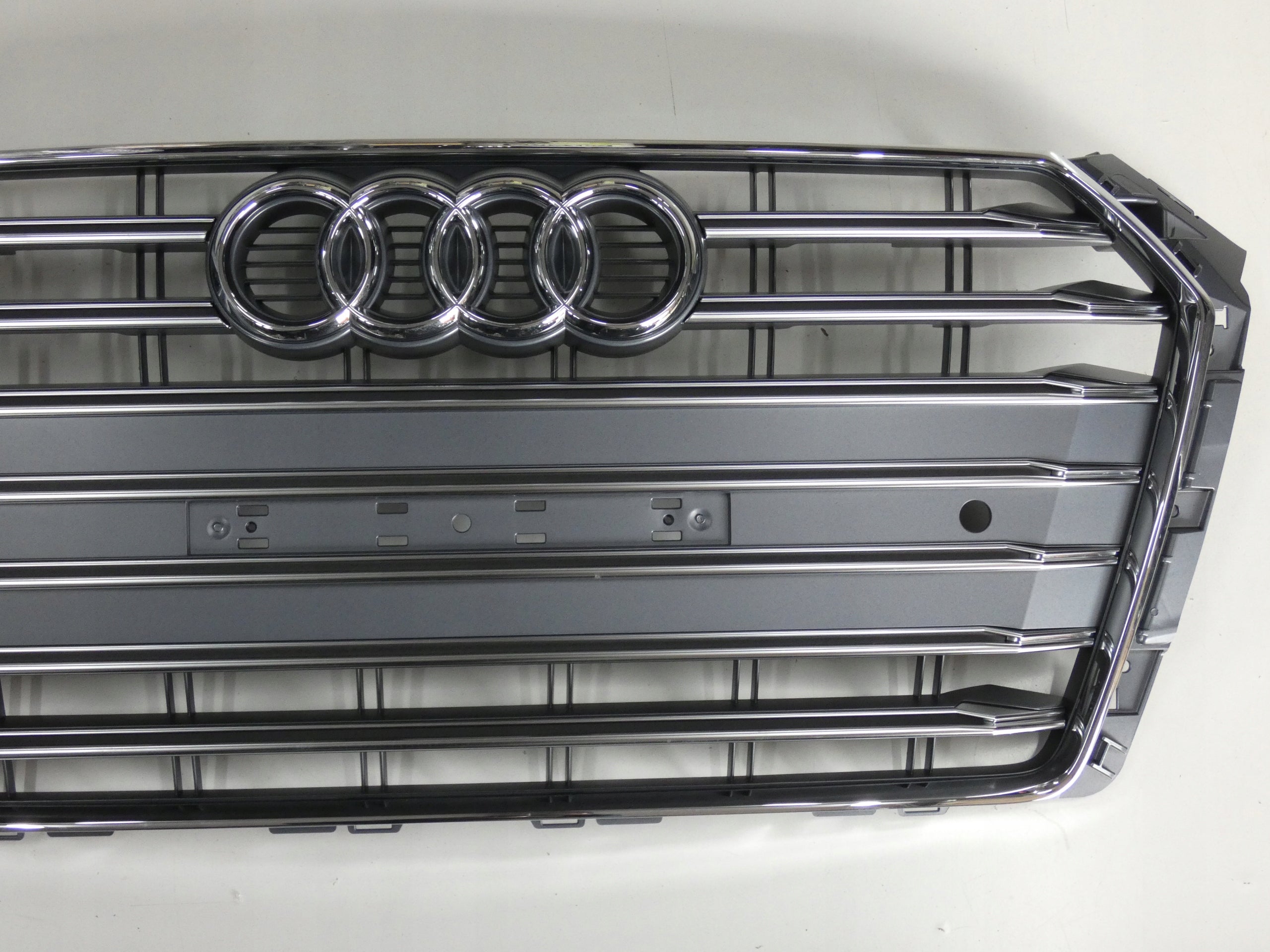 Kühlergrill Audi A4 S4 FRONTGRILL 8W0853651M Kühlergitter