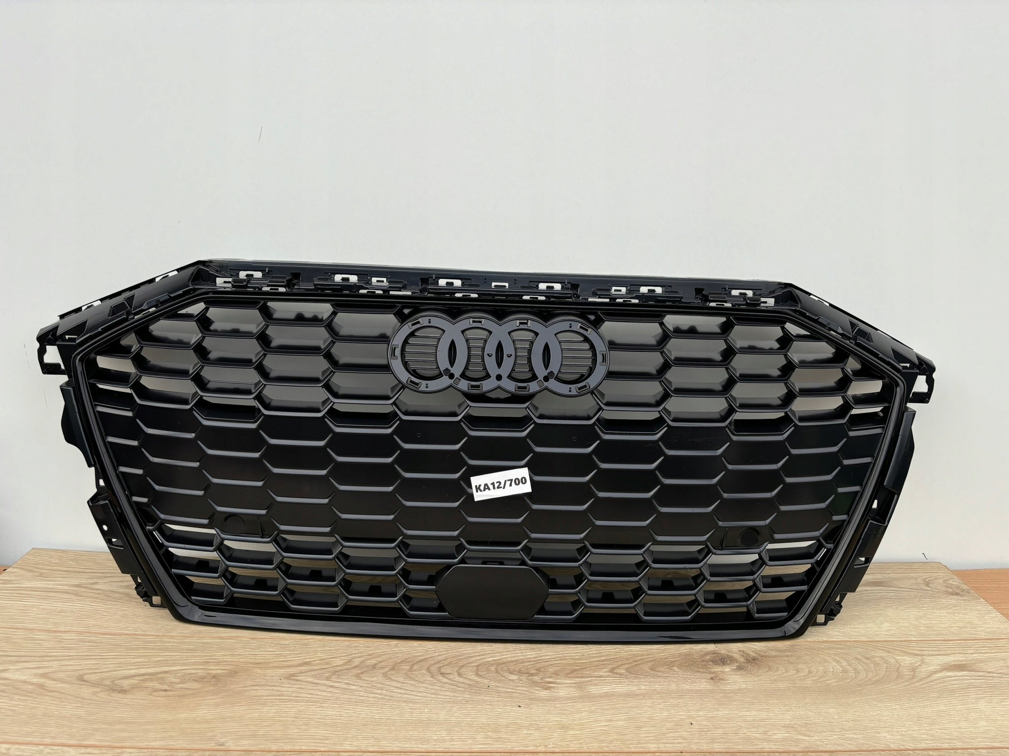  Kühlergrill Audi A3 8Y A1 FRONTGRILL 8Y0853651BK Kühlergitter product image