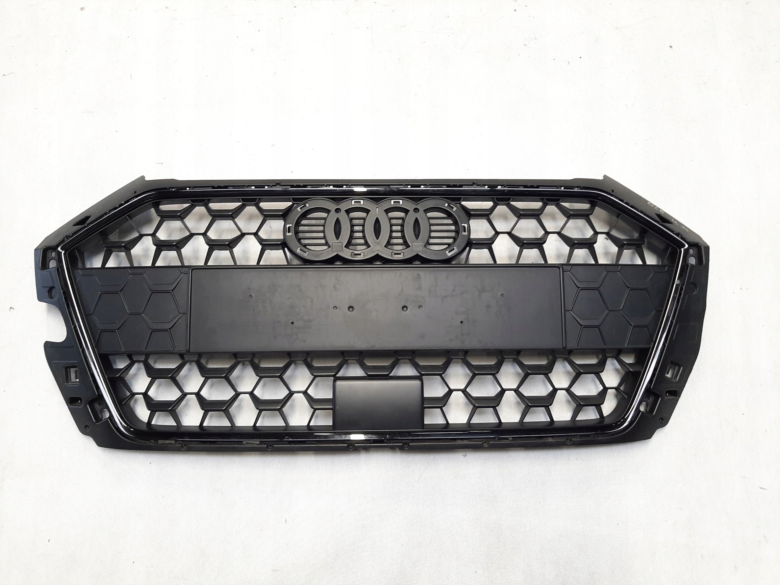  Kühlergrill Audi A8 A1 FRONTGRILL 82A853651B Kühlergitter product image