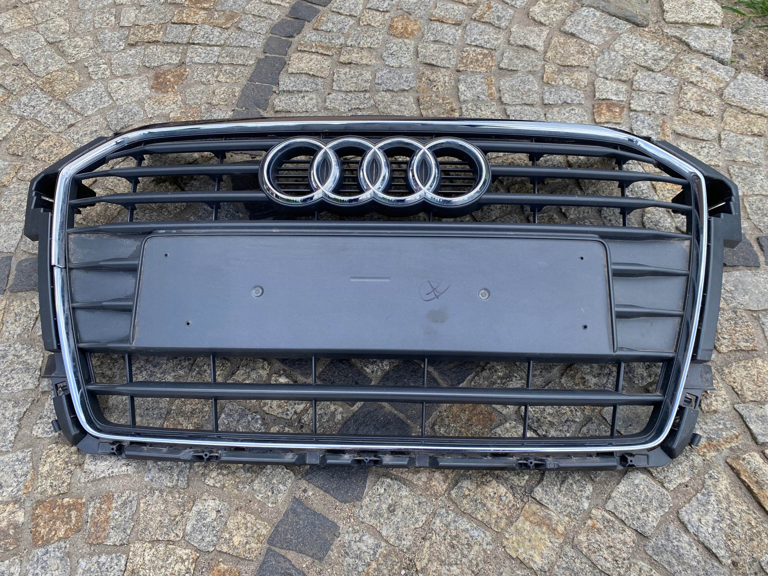  Kühlergrill Audi A1 8XA A8 FRONTGRILL 8XA853651Ba Kühlergitter product image