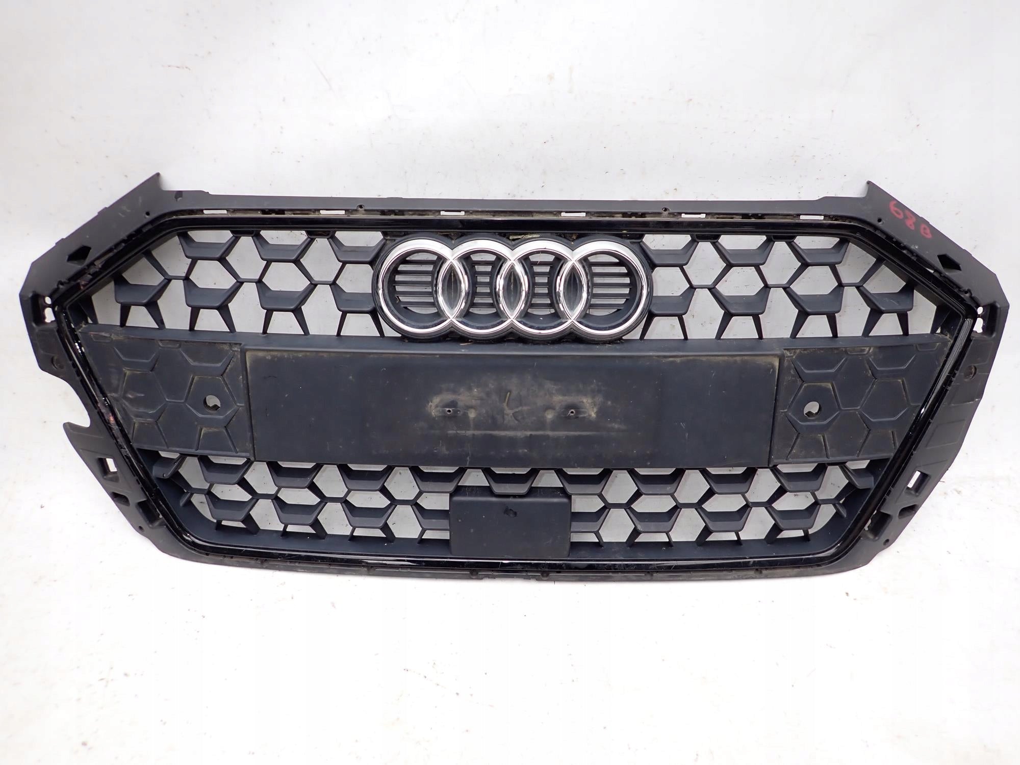 Kühlergrill Audi A1 82A A8 FRONTGRILL 82A853651B Kühlergitter