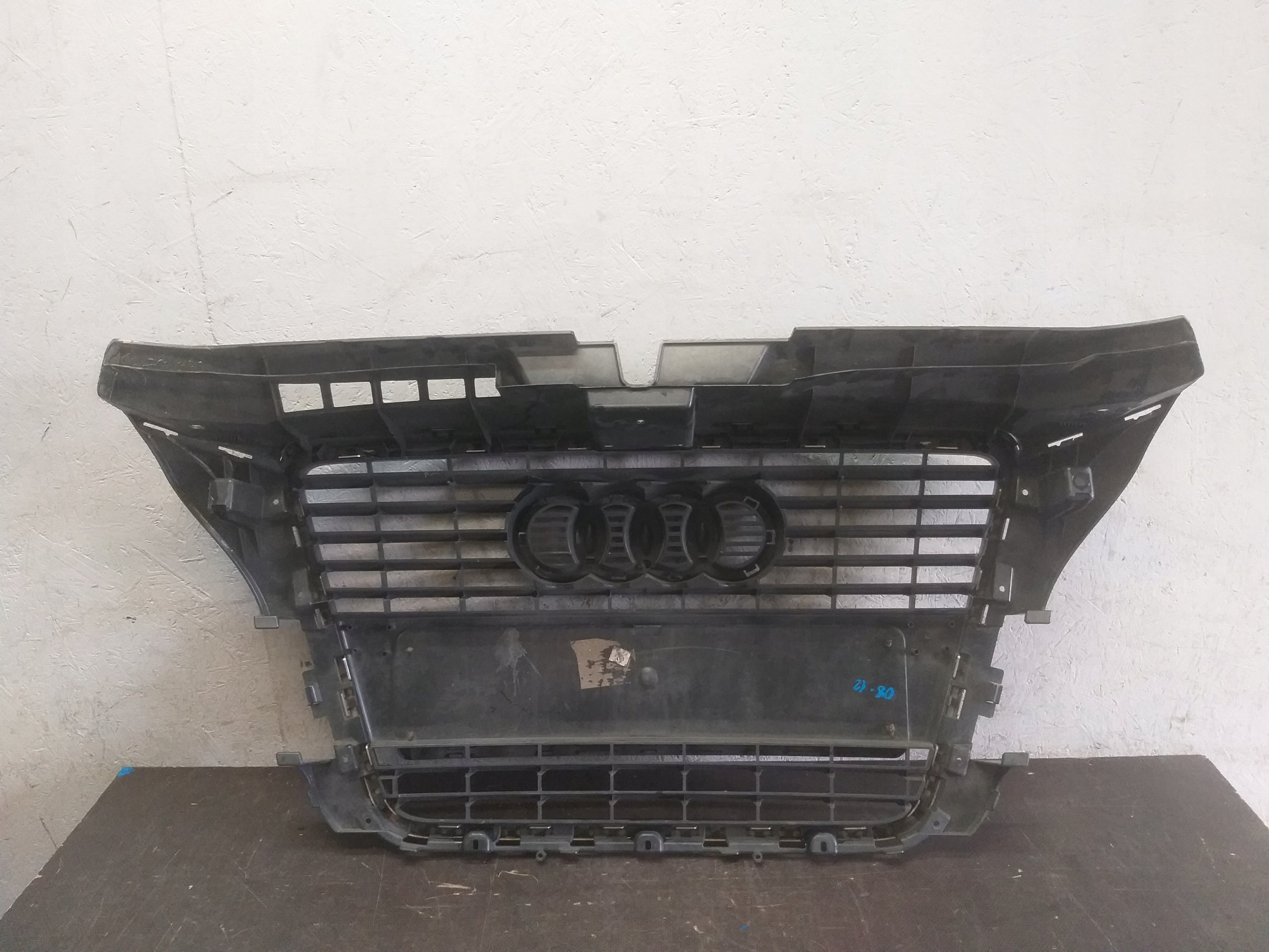 Kühlergrill Audi A3 FRONTGRILL 8P08536518P Kühlergitter