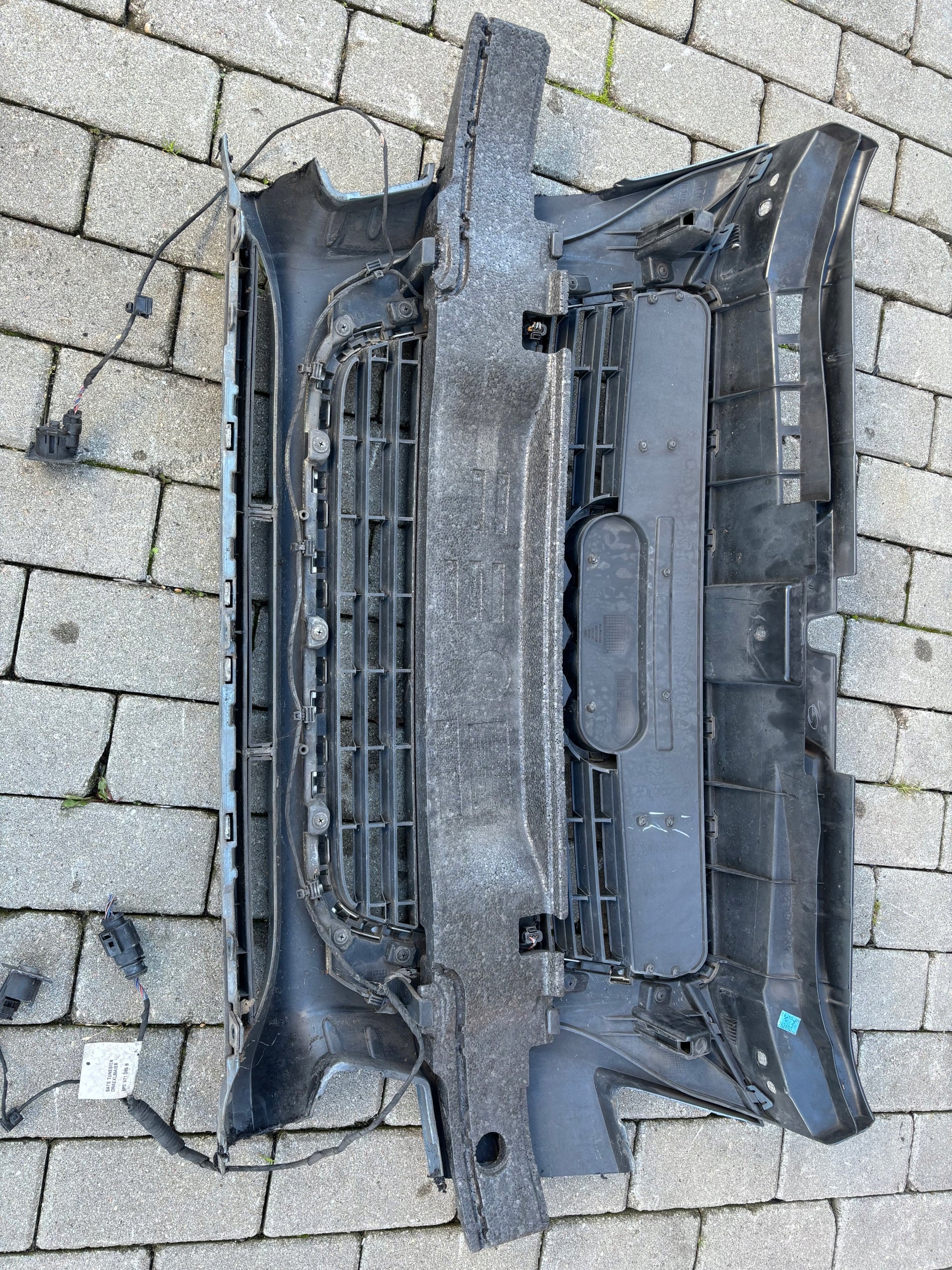 Kühlergrill Audi A3 8P FRONTGRILL 8P0853651HA Kühlergitter