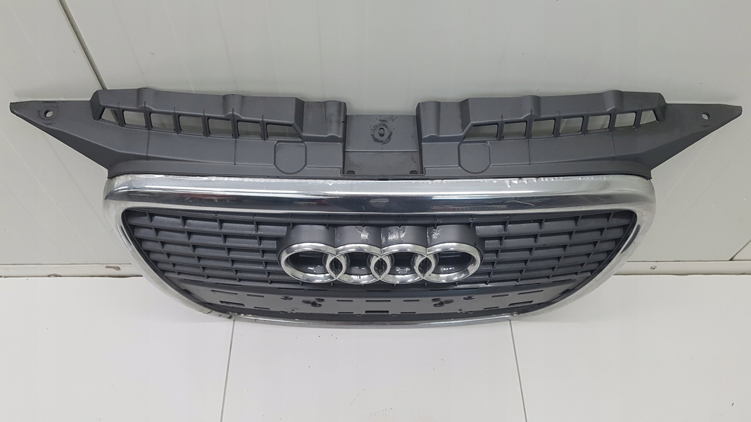 Kühlergrill Audi A3 8P FRONTGRILL 8P4853651AA Kühlergitter