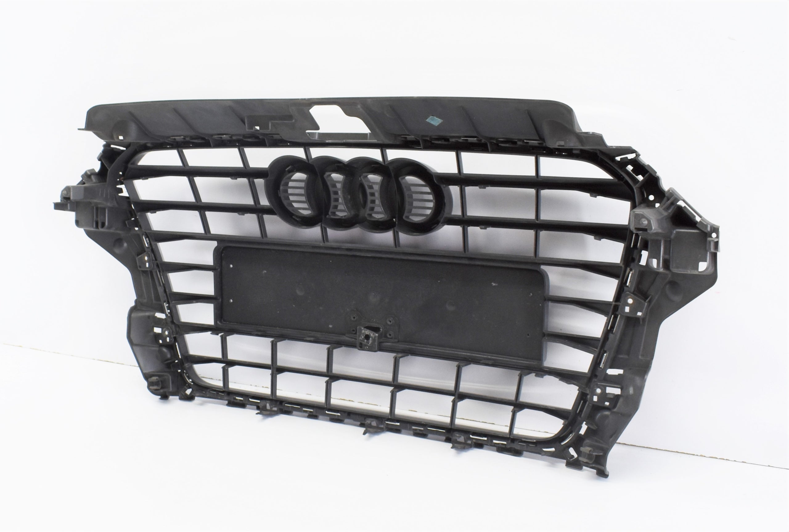 Kühlergrill Audi A3 8V FRONTGRILL 8V3853651 Kühlergitter