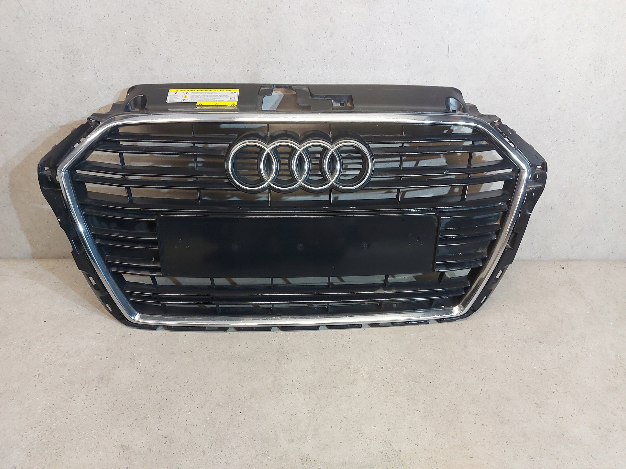 Kühlergrill Audi A3 8V FRONTGRILL 8V3853651AA Kühlergitter