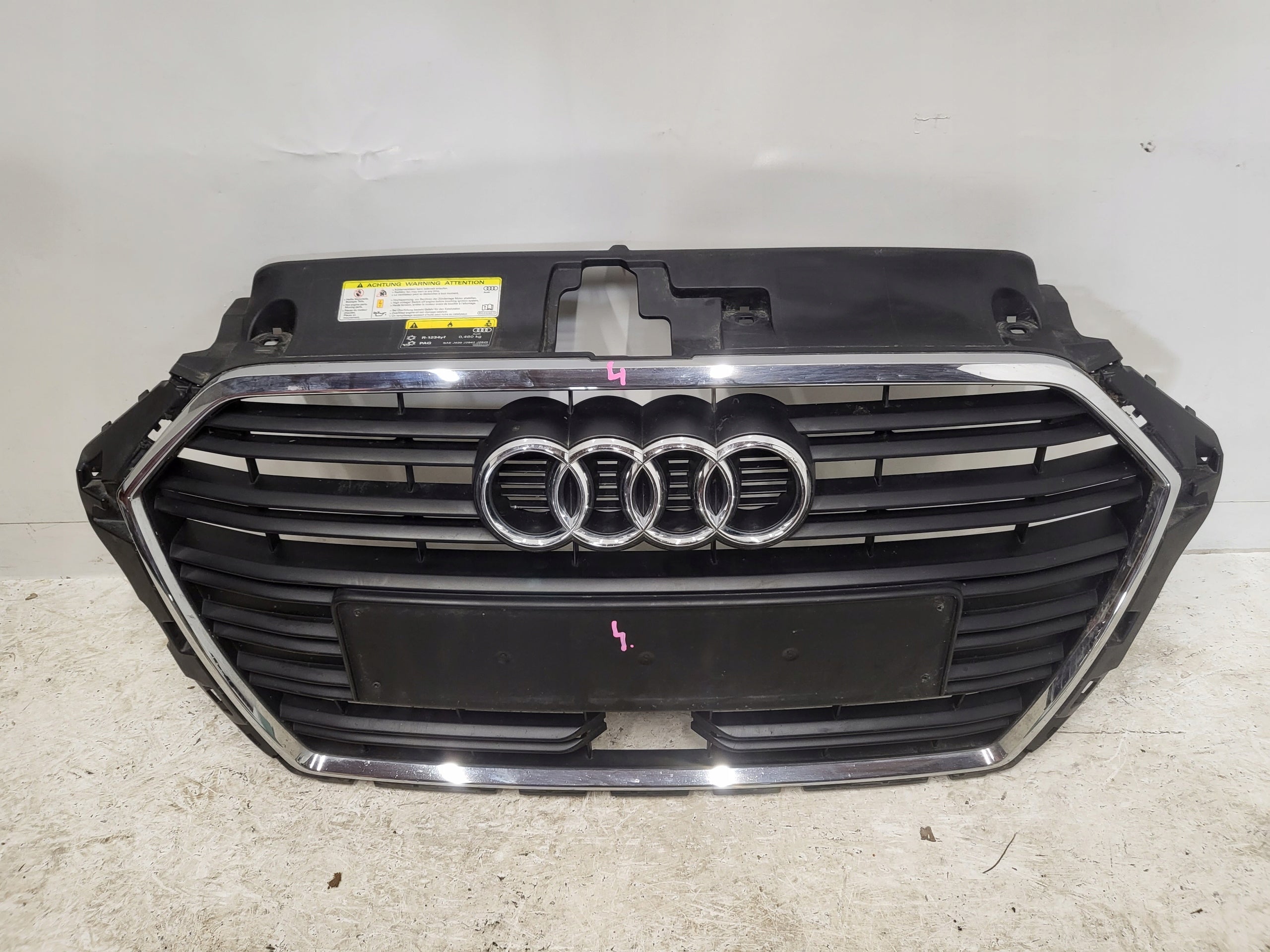 Kühlergrill Audi A3 8V FRONTGRILL 8V3853651AB Kühlergitter