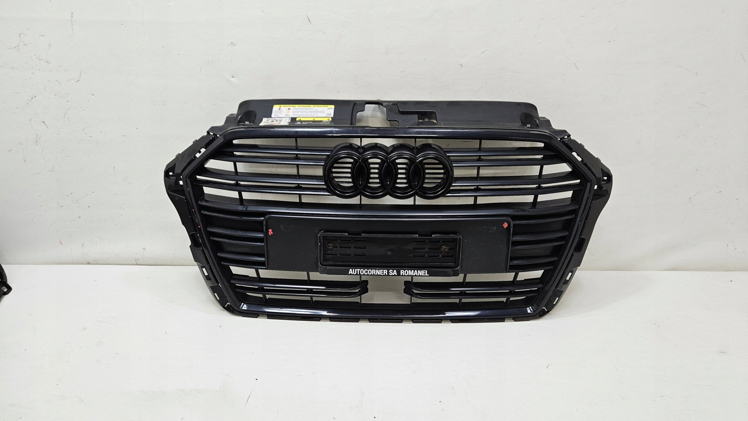  Radiator grille Audi A3 FRONT GRILL 8V3853651AB Radiator grille  product image