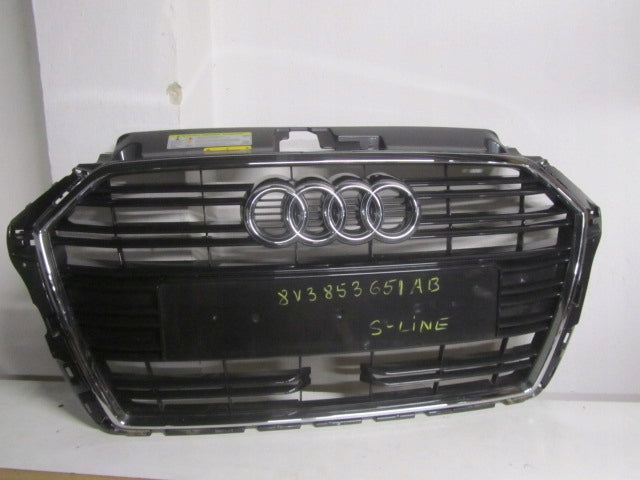  Kühlergrill Audi A3 FRONTGRILL 8V3853651AB Kühlergitter product image