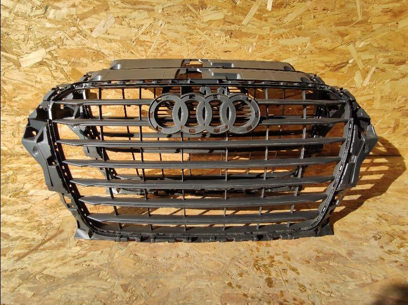 Kühlergrill Audi A3 FRONTGRILL 8V5853651BA Kühlergitter