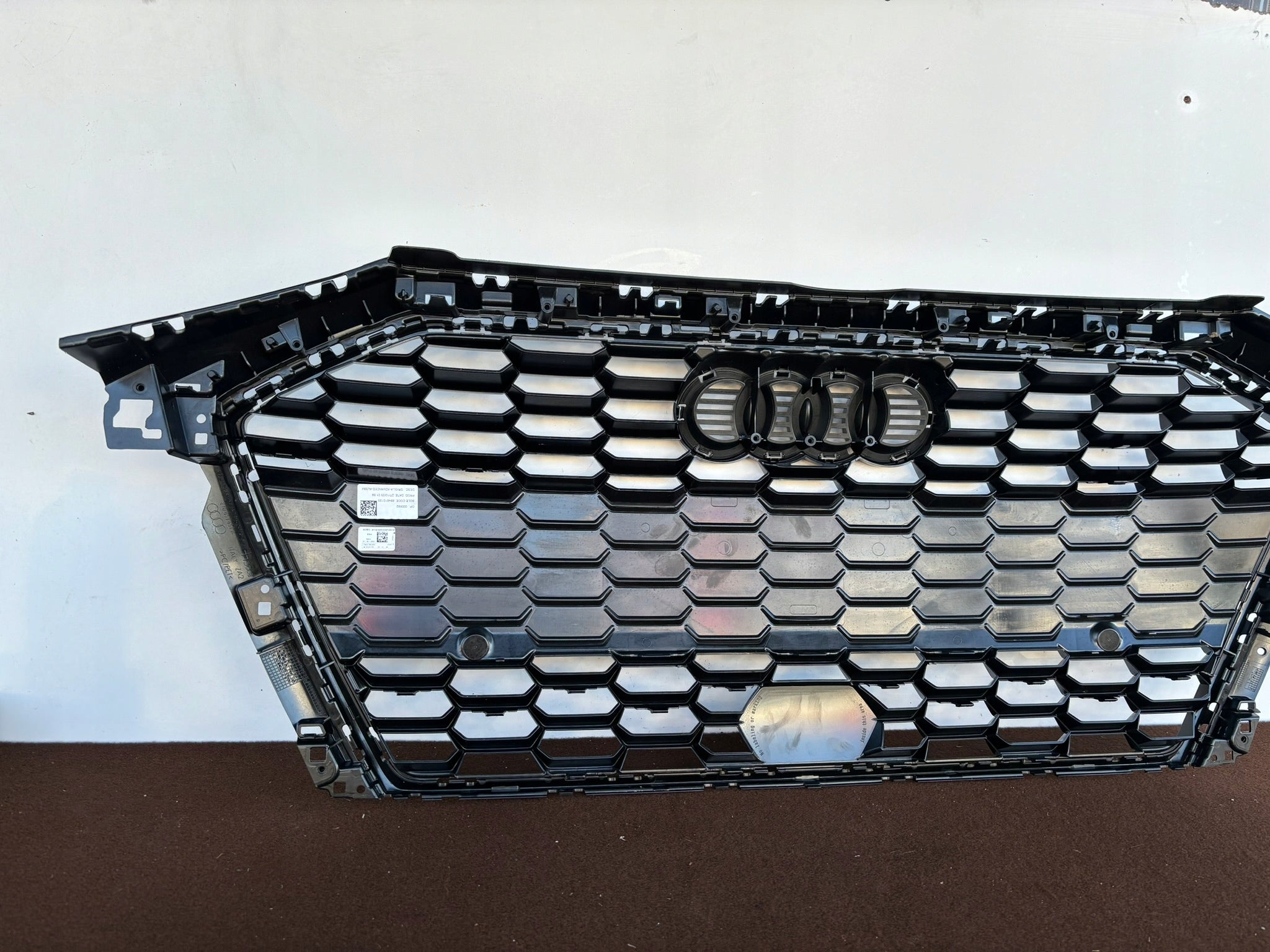 Kühlergrill Audi A3 8Y FRONTGRILL 8Y0853651A Kühlergitter