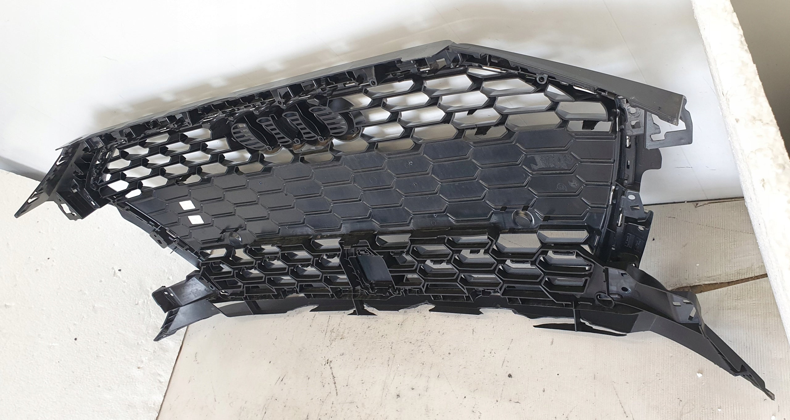 Kühlergrill Audi A3 8Y FRONTGRILL 8Y0853651Ag Kühlergitter