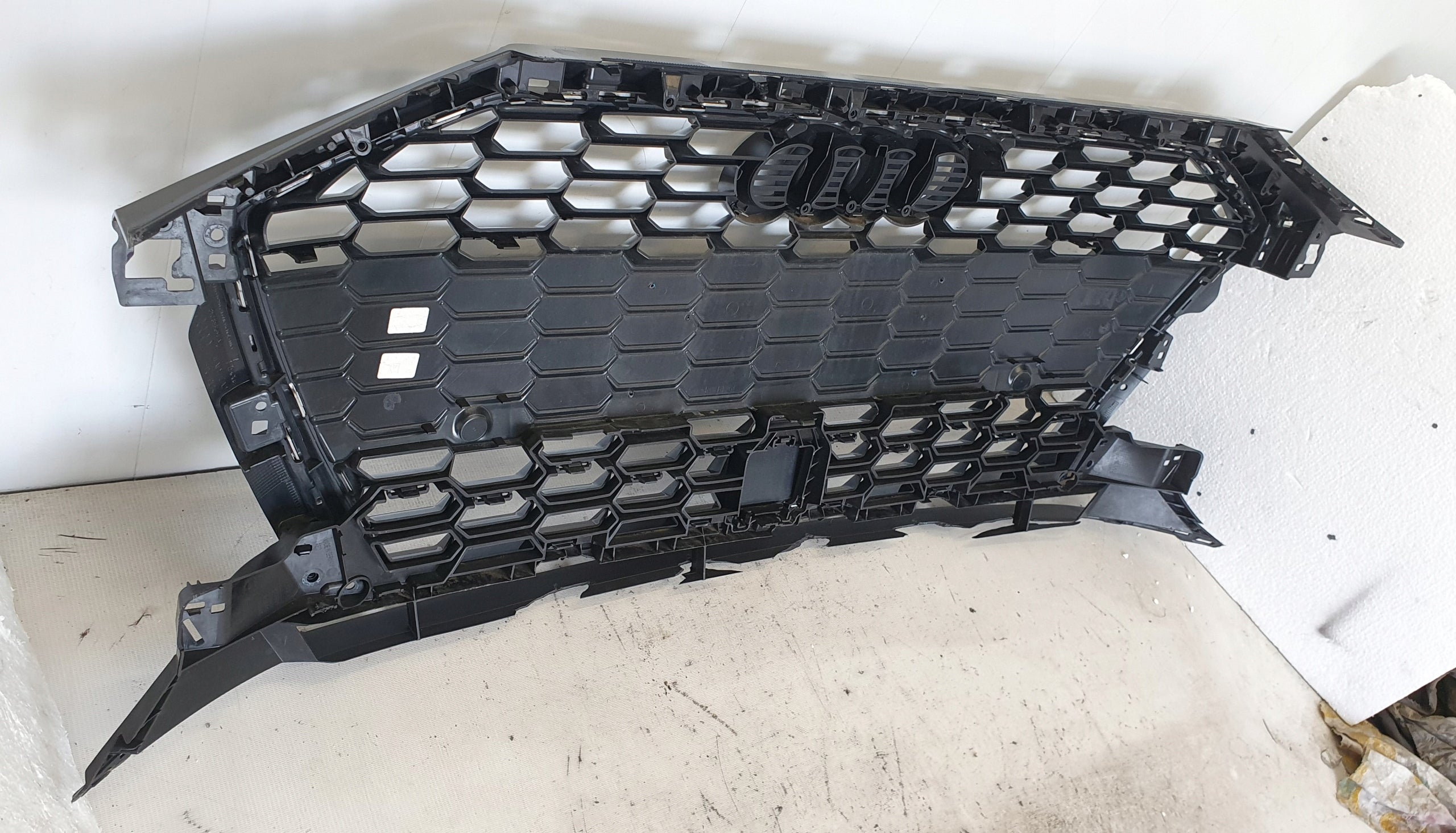 Kühlergrill Audi A3 8Y FRONTGRILL 8Y0853651Ag Kühlergitter