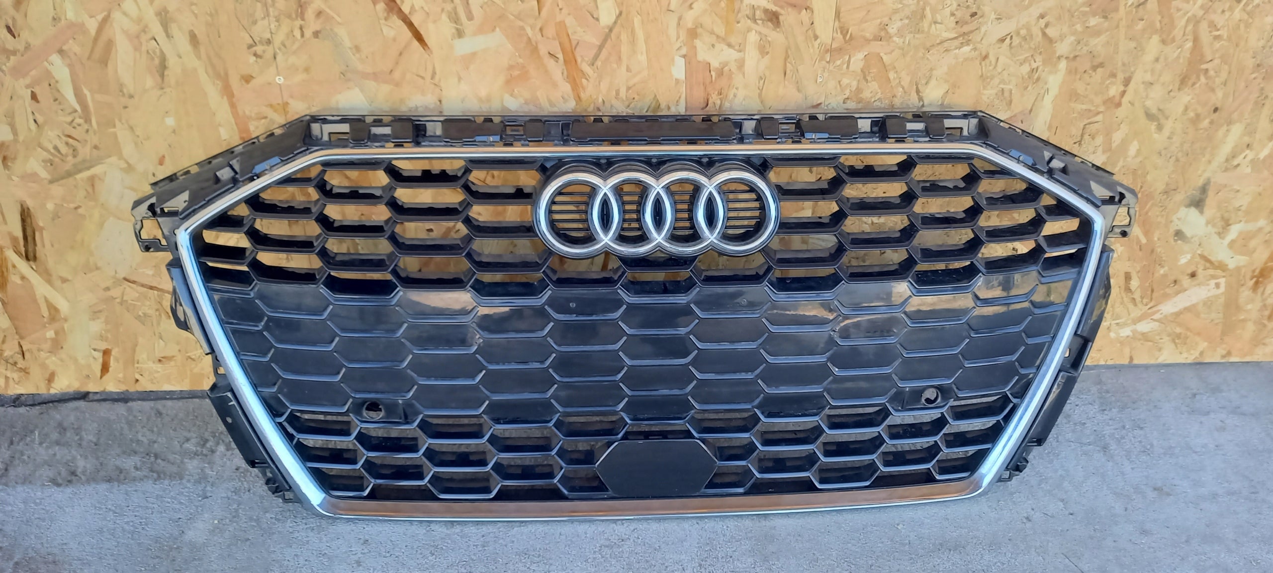 Kühlergrill Audi A3 8Y0 FRONTGRILL 8Y0853651Ag Kühlergitter