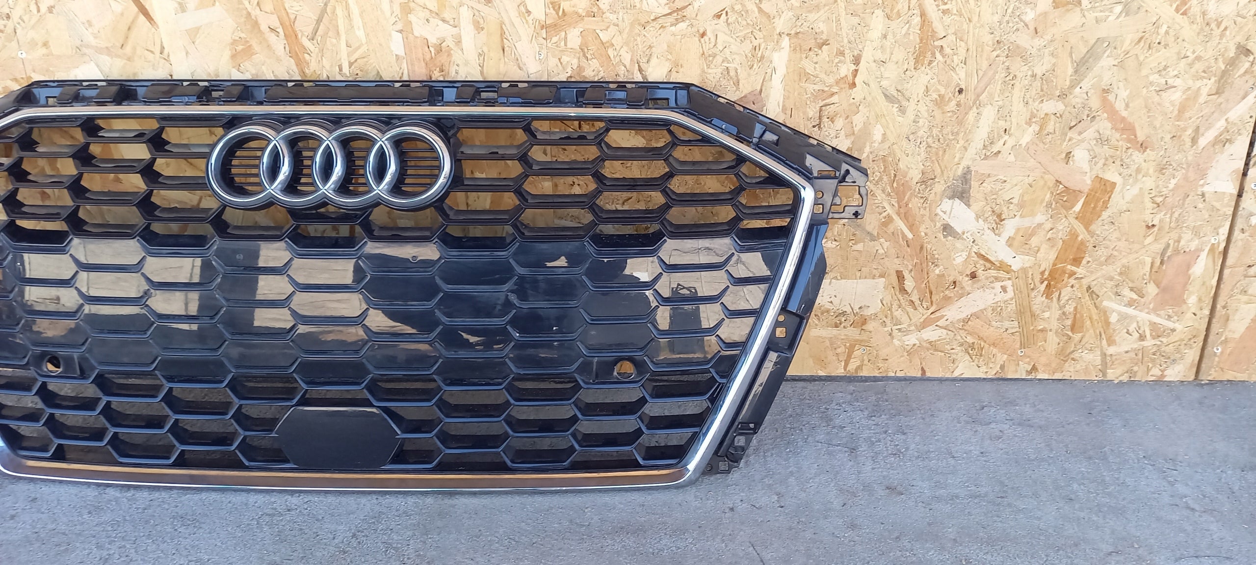 Kühlergrill Audi A3 8Y0 FRONTGRILL 8Y0853651Ag Kühlergitter