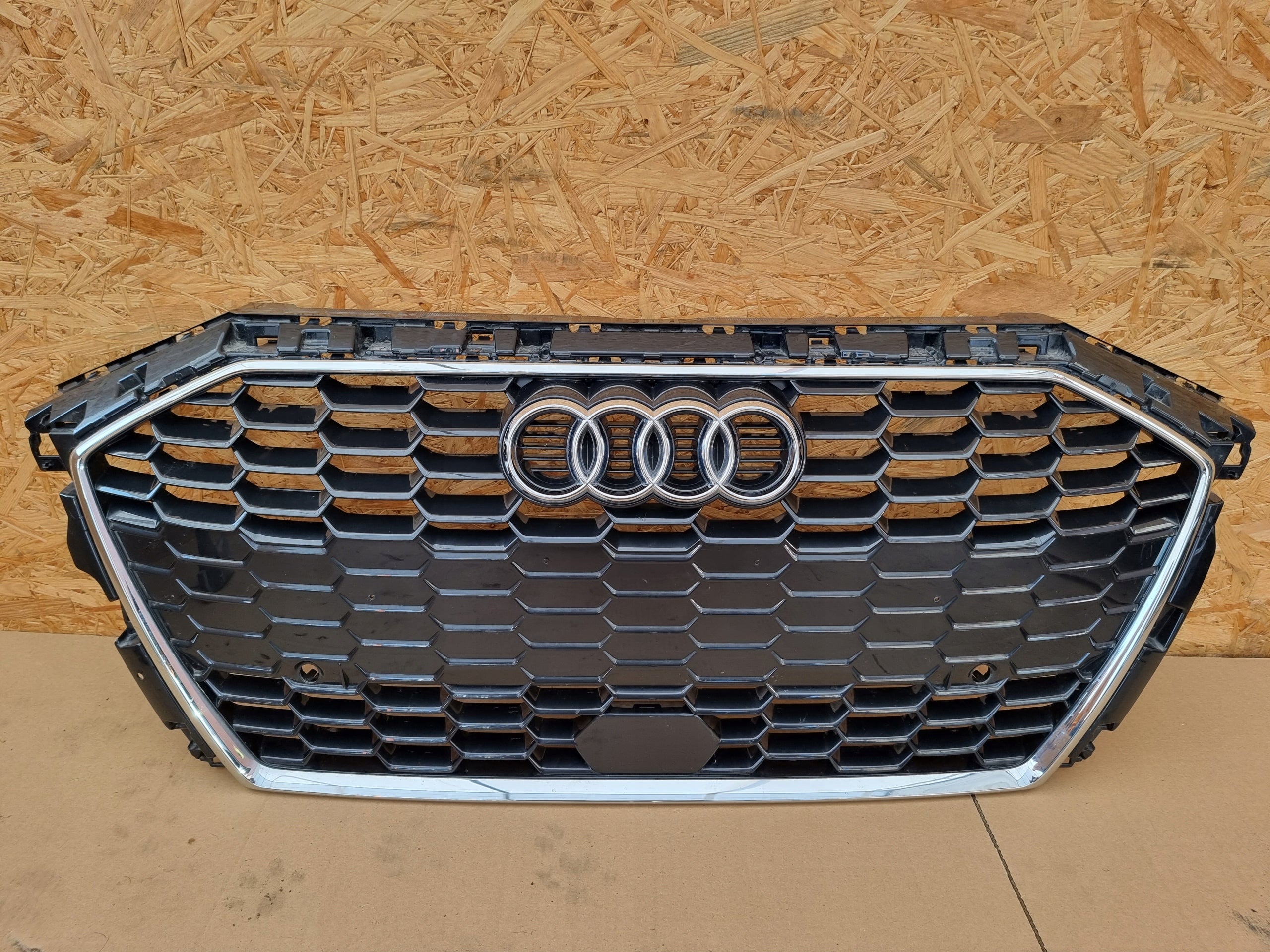  Kühlergrill Audi A3 8Y0 FRONTGRILL 8Y0853651Ag Kühlergitter product image