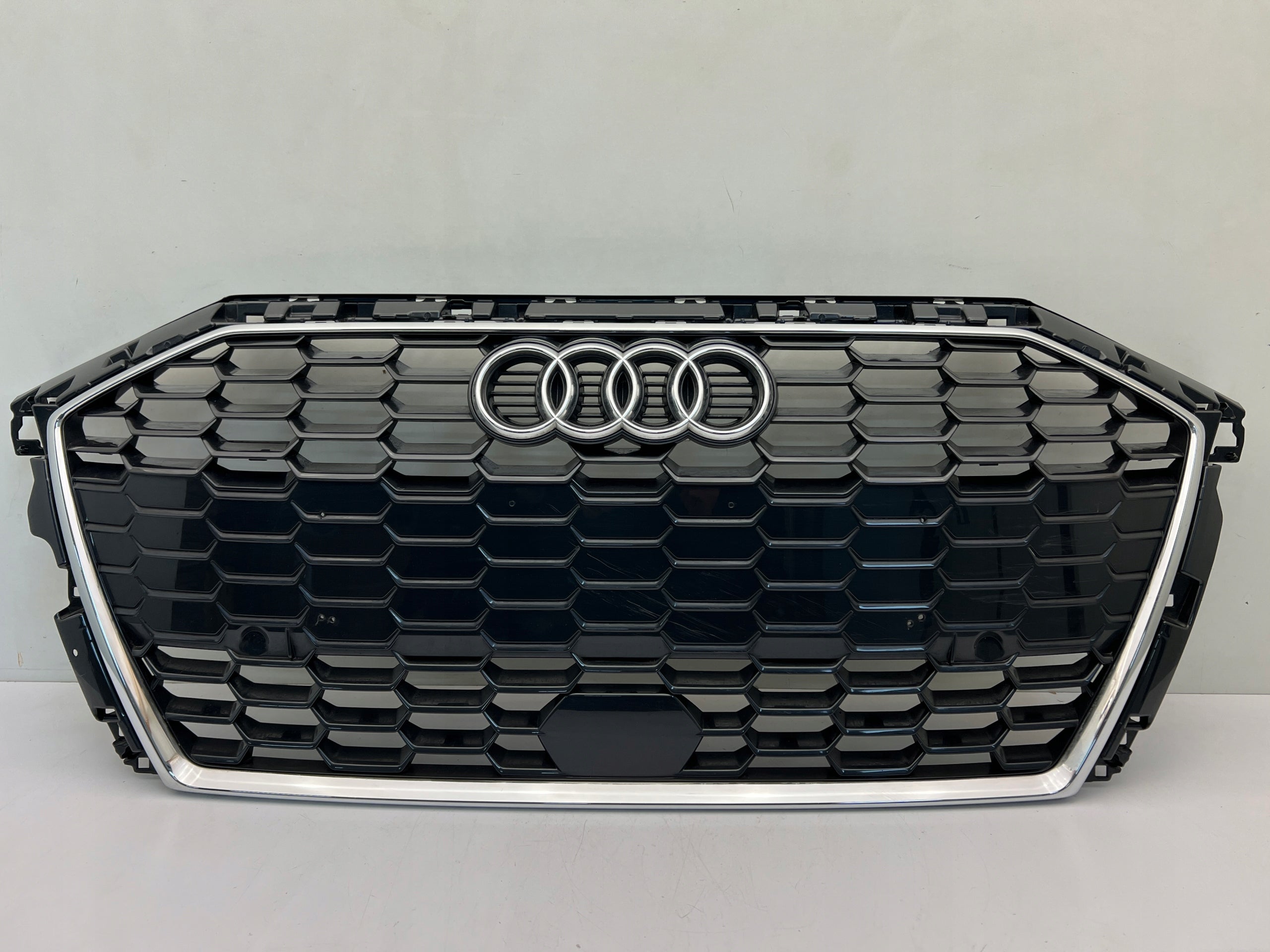  Radiator grille Audi A3 FRONT GRILL 8Y0853651A Radiator grille  product image