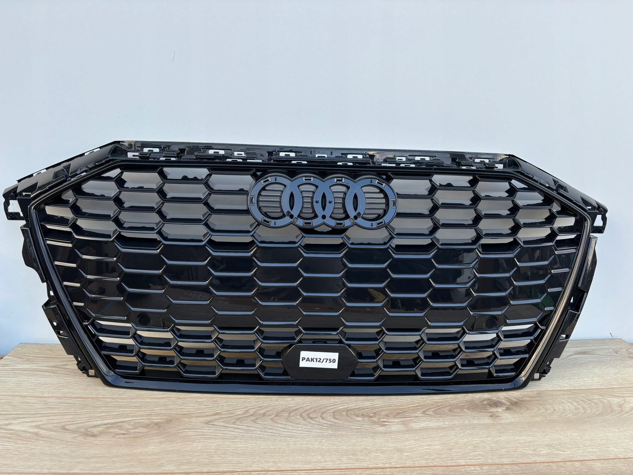  Kühlergrill Audi A3 8Y FRONTGRILL 8Y0853651BP Kühlergitter product image