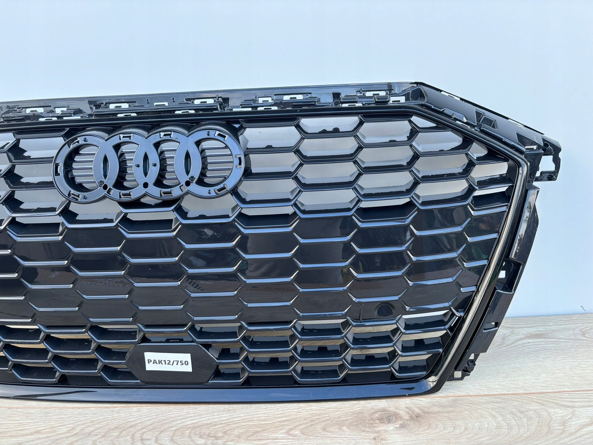 Kühlergrill Audi A3 8Y FRONTGRILL 8Y0853651BP Kühlergitter