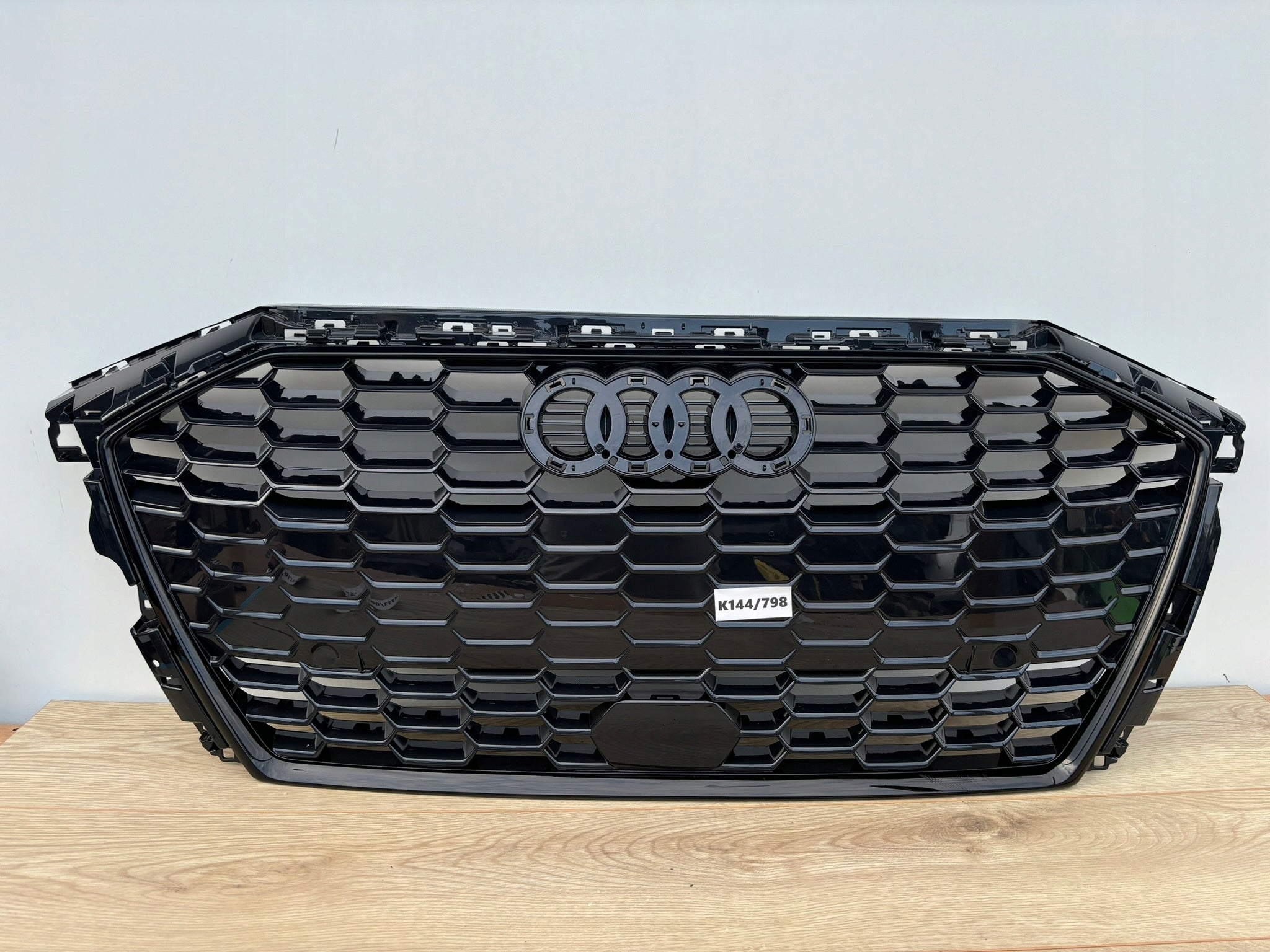  Kühlergrill Audi A3 8Y FRONTGRILL 8Y0853651B Kühlergitter product image