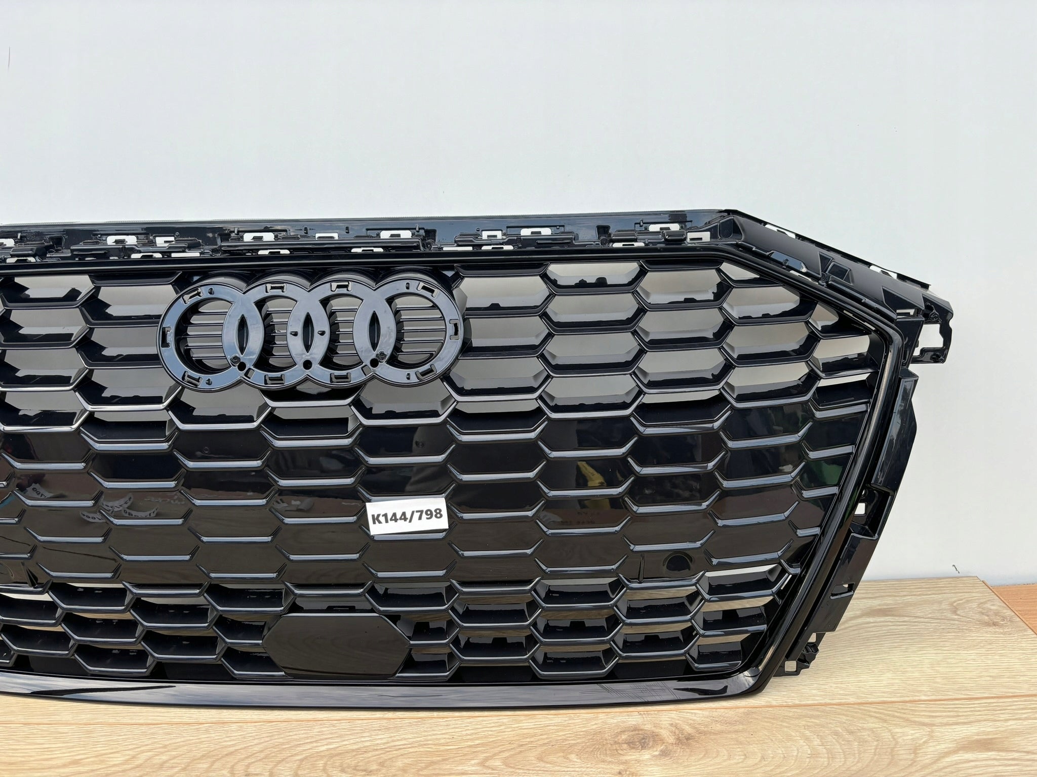 Kühlergrill Audi A3 8Y FRONTGRILL 8Y0853651B Kühlergitter