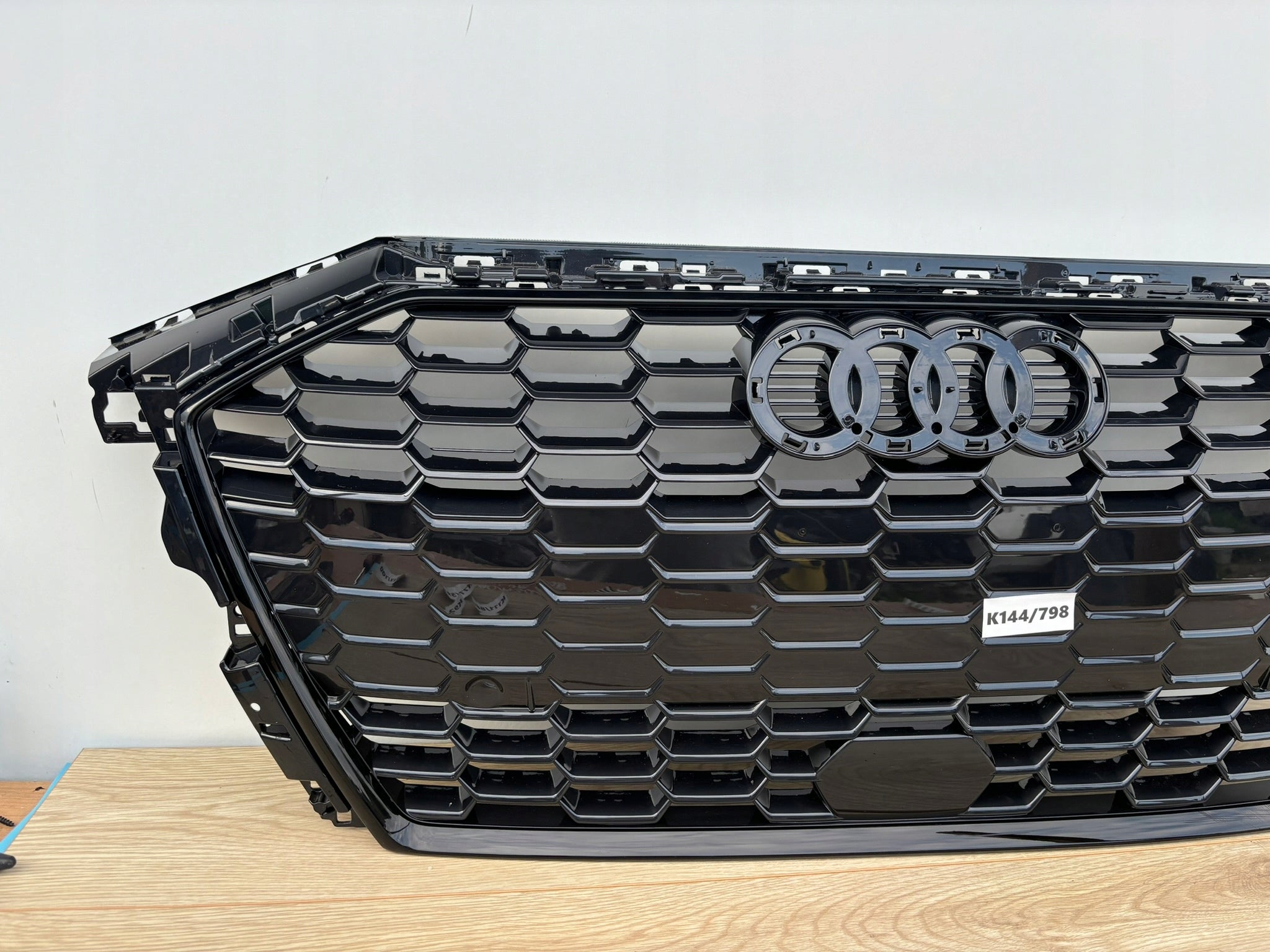 Kühlergrill Audi A3 8Y FRONTGRILL 8Y0853651B Kühlergitter