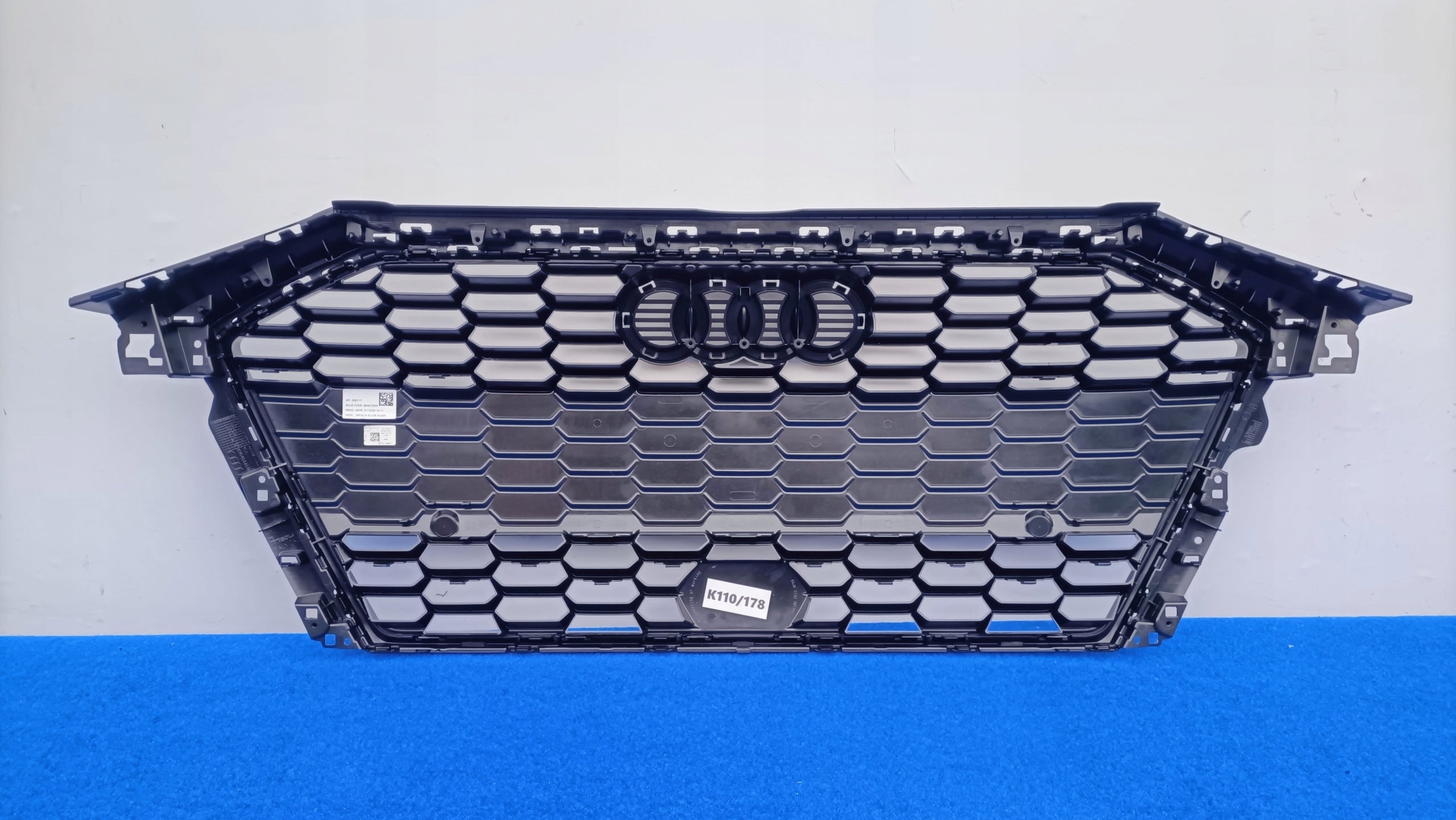 Kühlergrill Audi A3 8Y FRONTGRILL 8Y0853651B0 Kühlergitter